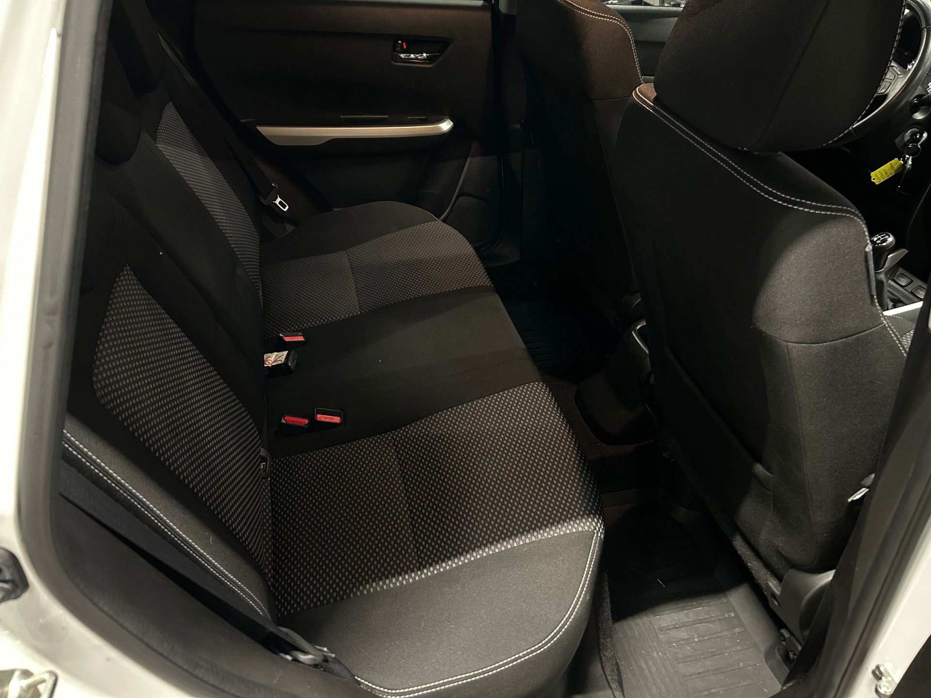 SUZUKI Vitara 1.6 Compact Top-image-11