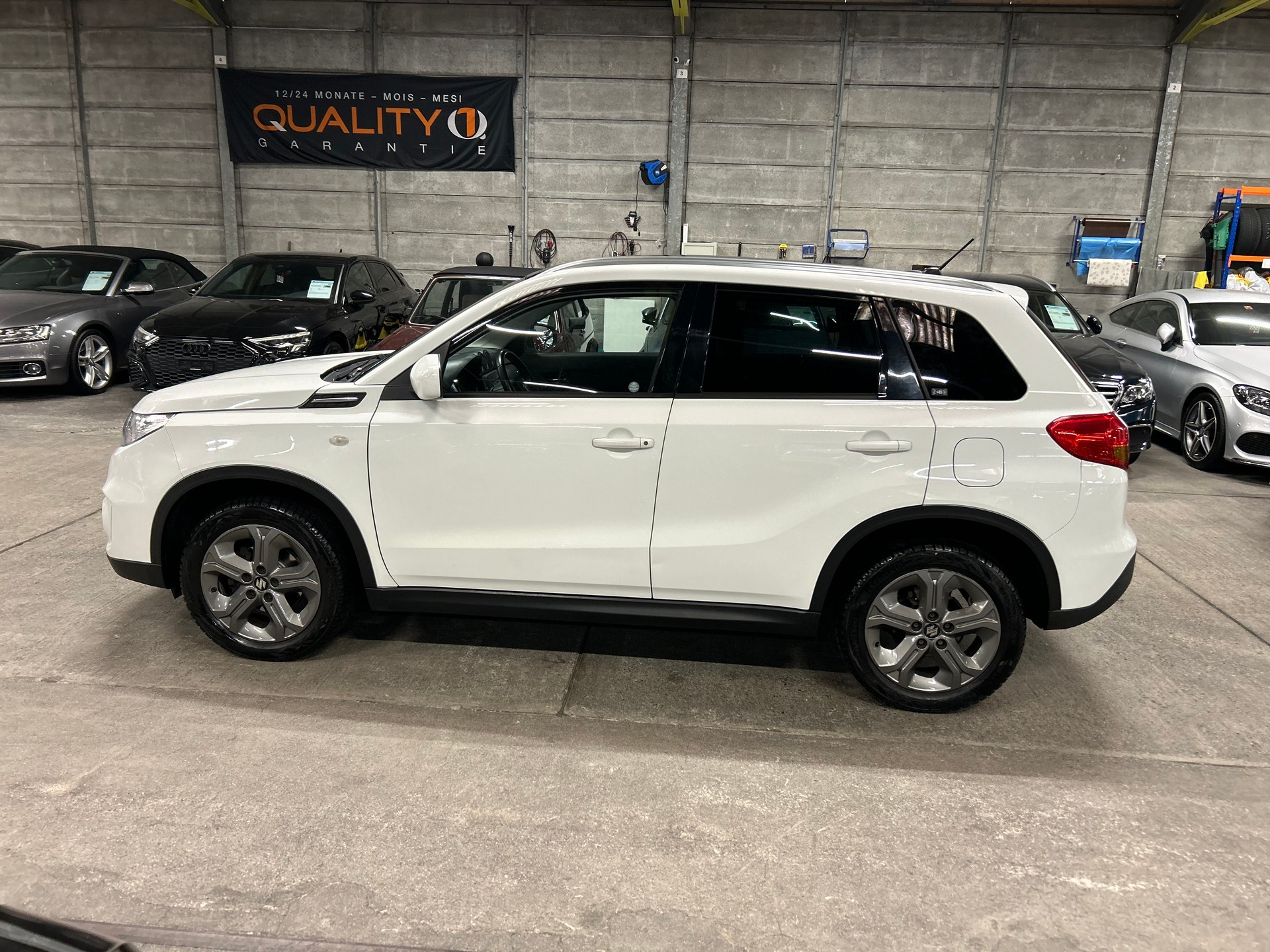 SUZUKI Vitara 1.6 Compact Top-image-6