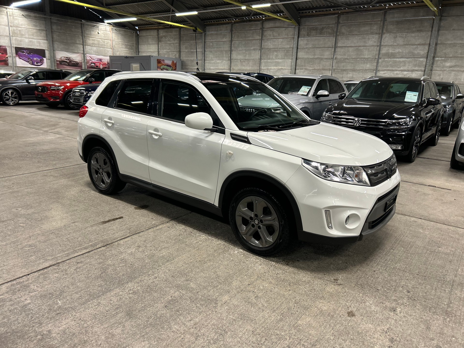 SUZUKI Vitara 1.6 Compact Top-image-1