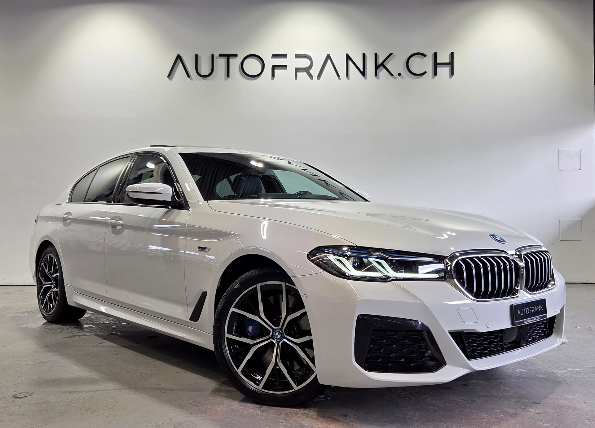 BMW 545e xDrive M-Sport