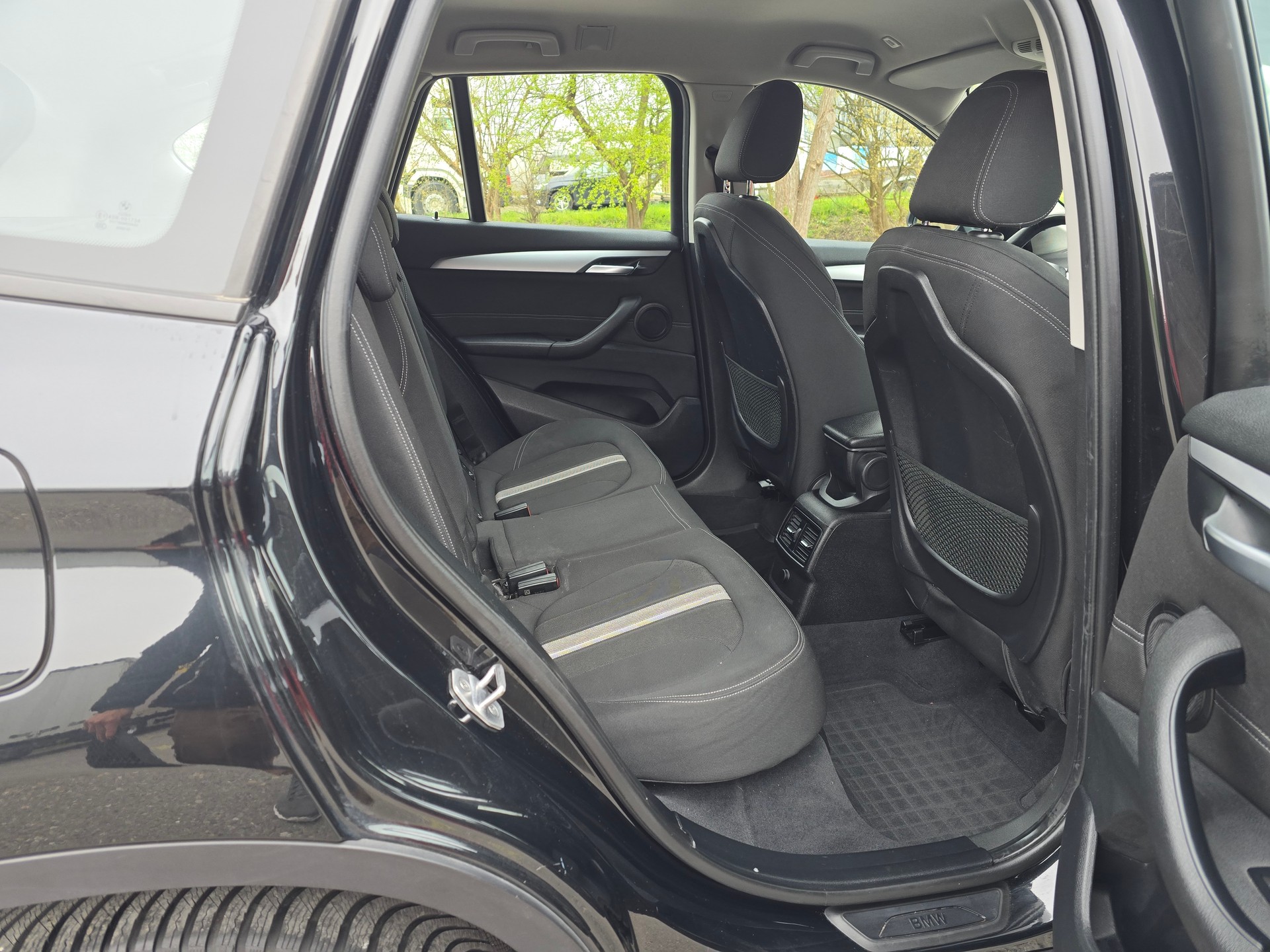 BMW X1 xDrive 20d xLine Steptronic-image-11