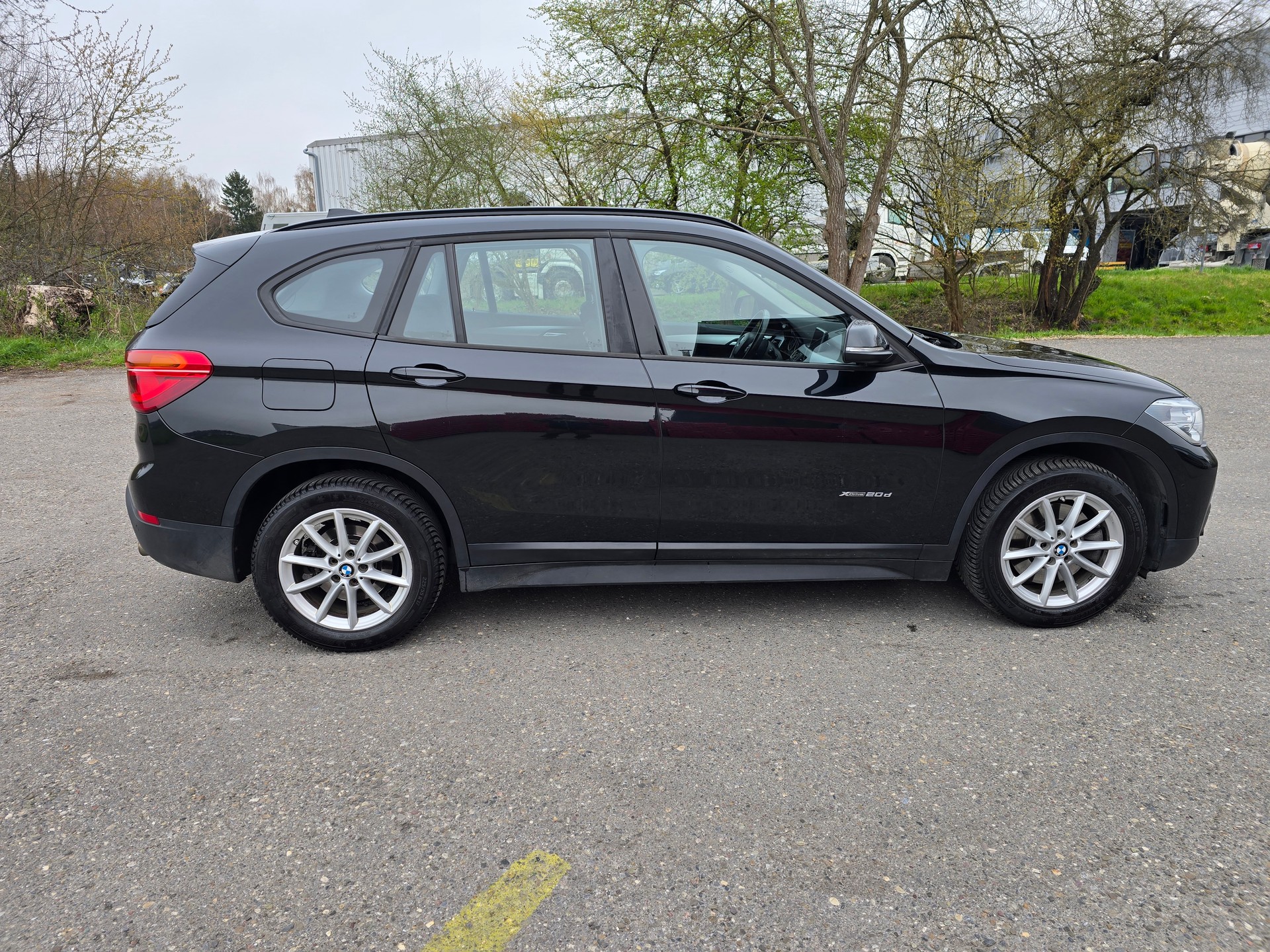 BMW X1 xDrive 20d xLine Steptronic-image-9