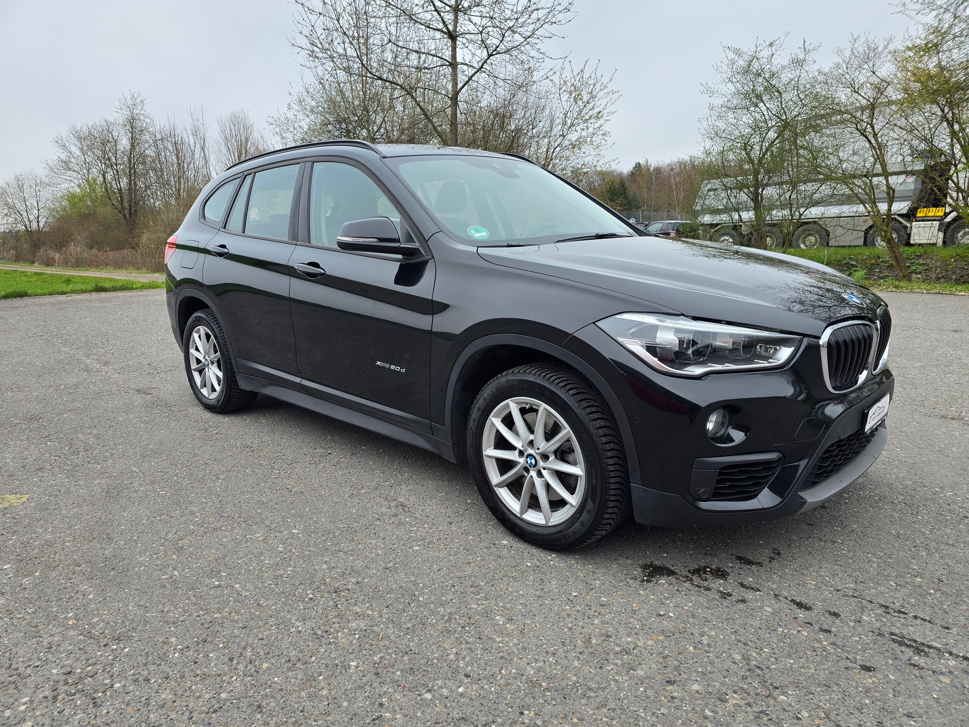 BMW X1 xDrive 20d xLine Steptronic-image-1