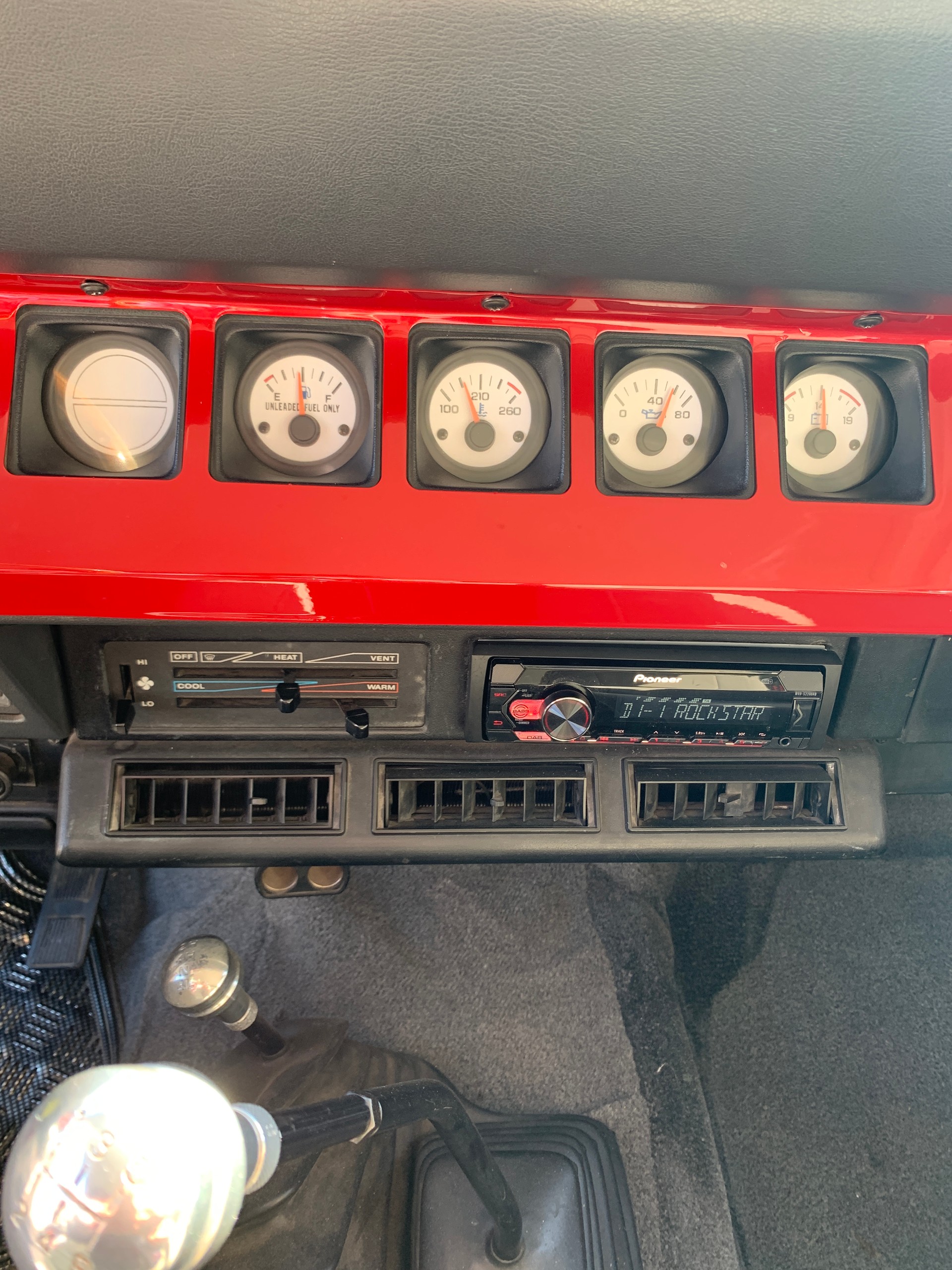 JEEP Wrangler 4.0 Laredo-image-3