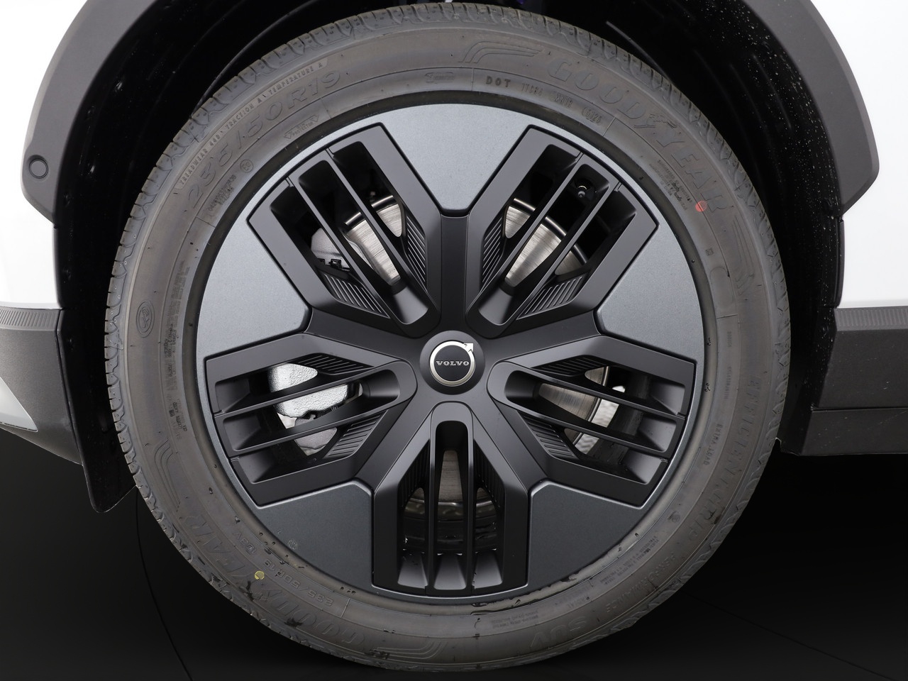 VOLVO EX30 CC E60 Twin Performance AWD-image-4