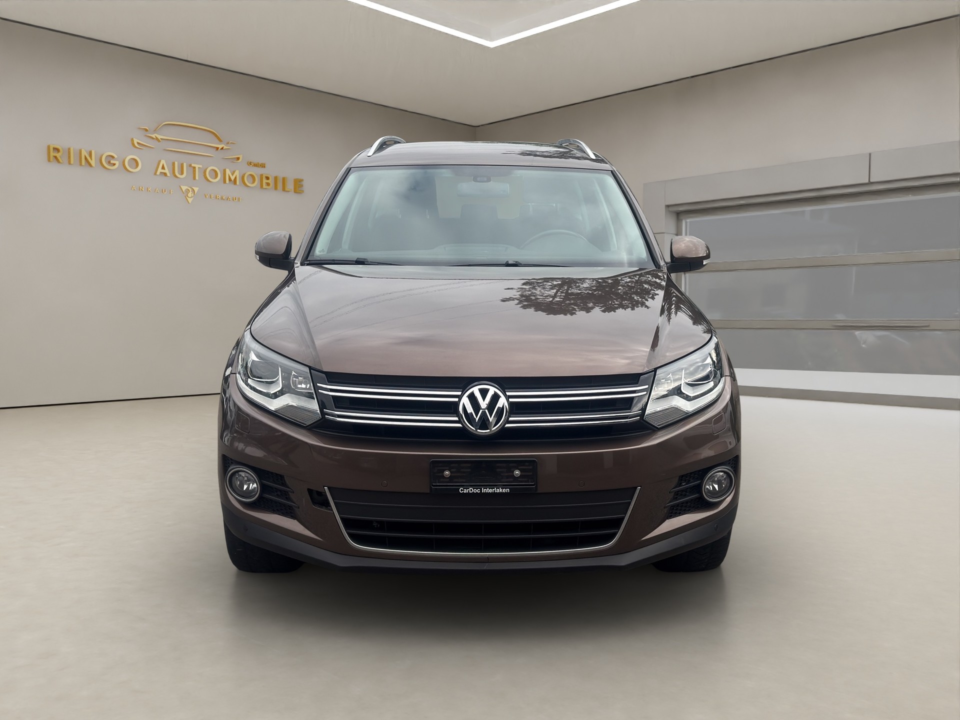 VW Tiguan 2.0 TSI Sport&Style 4Motion DSG-image-2