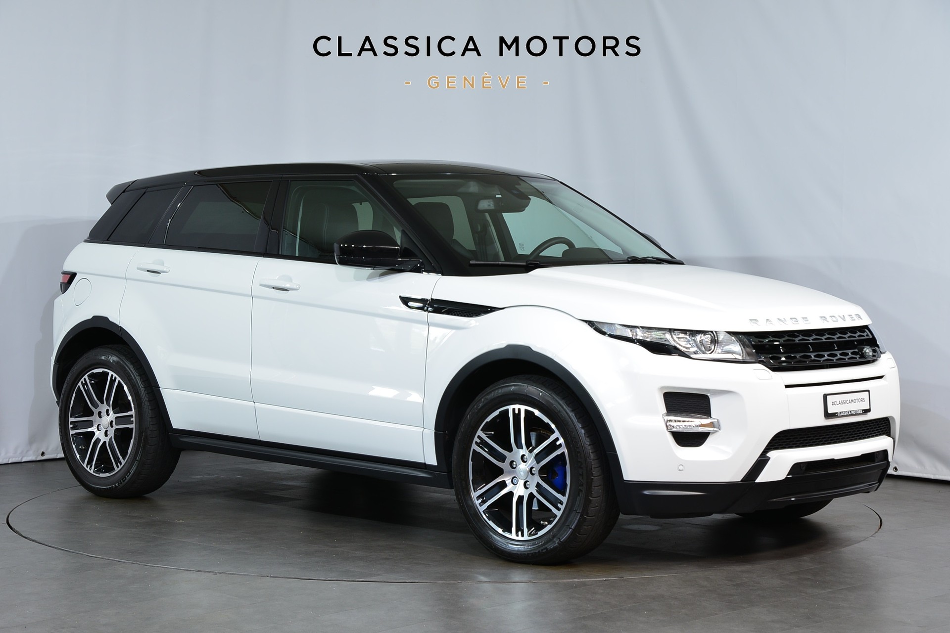 LAND ROVER Range Rover Evoque 2.2 TD4 Dynamic AT9-image-1