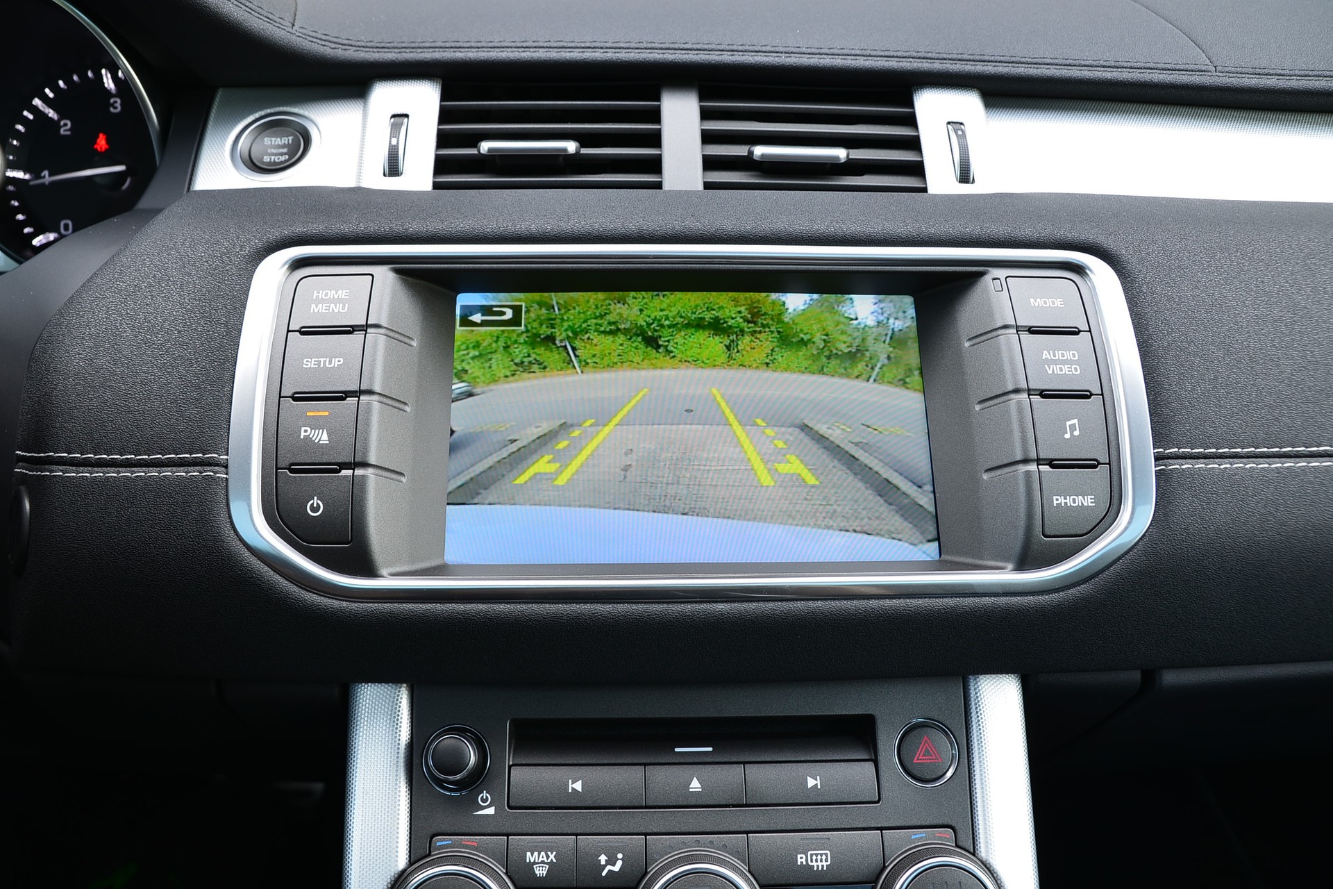 LAND ROVER Range Rover Evoque 2.2 TD4 Dynamic AT9-image-12