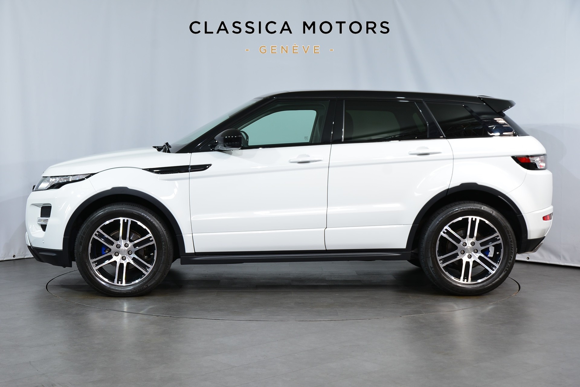LAND ROVER Range Rover Evoque 2.2 TD4 Dynamic AT9-image-6