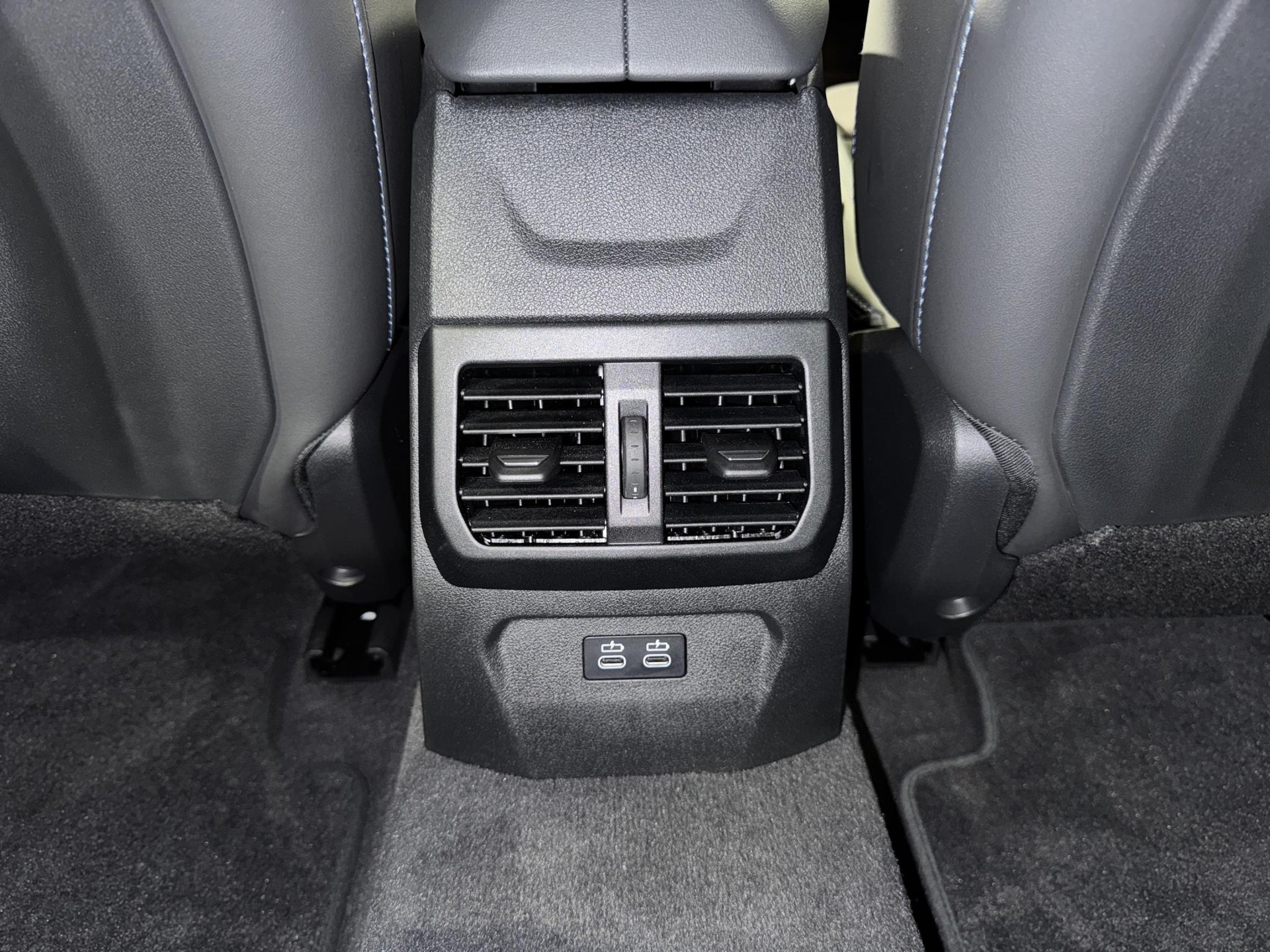 BMW 123 xDrive M Sport-image-10