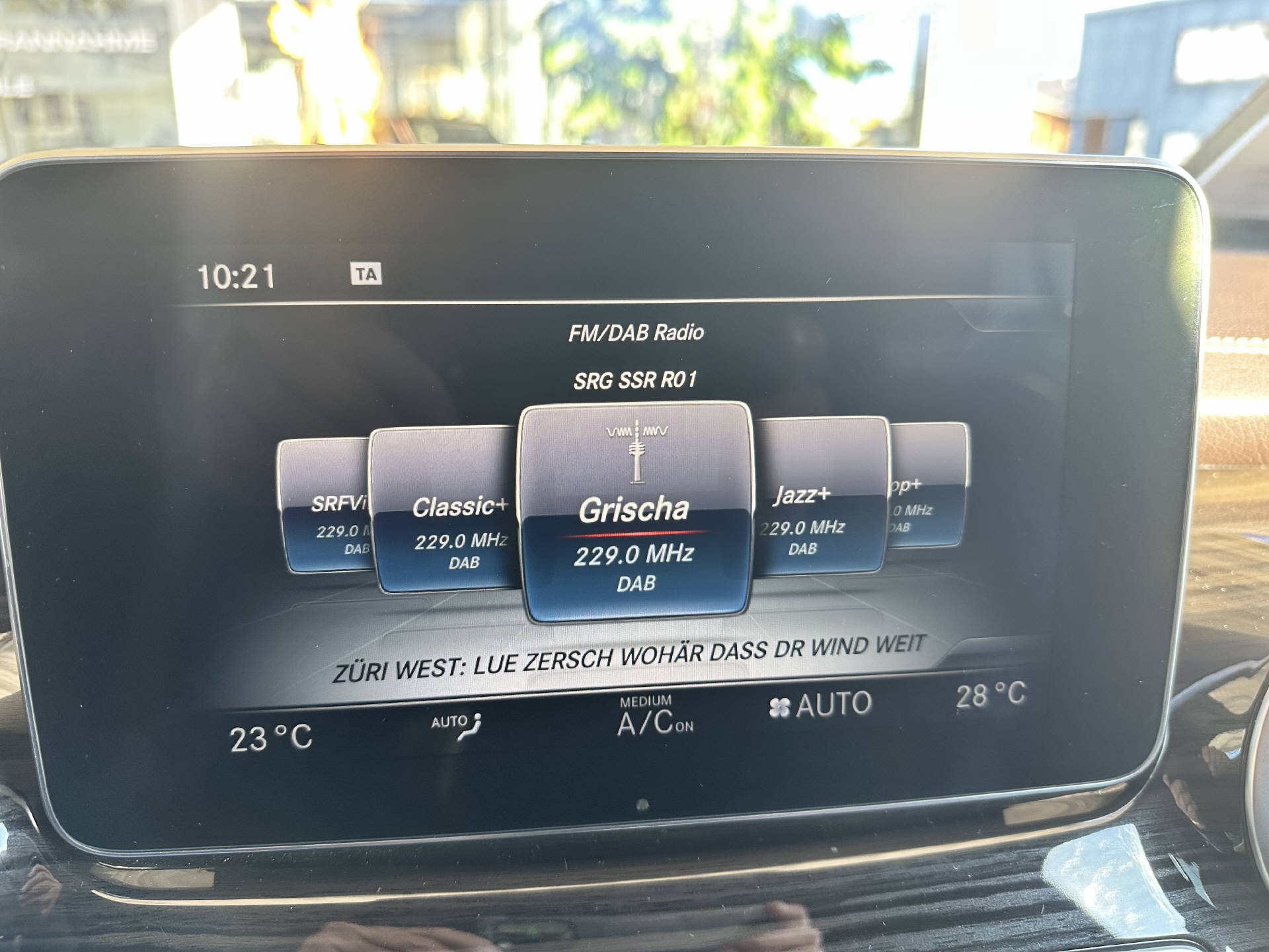 MERCEDES-BENZ V 250 d Avantgarde lang 4Matic-image-14