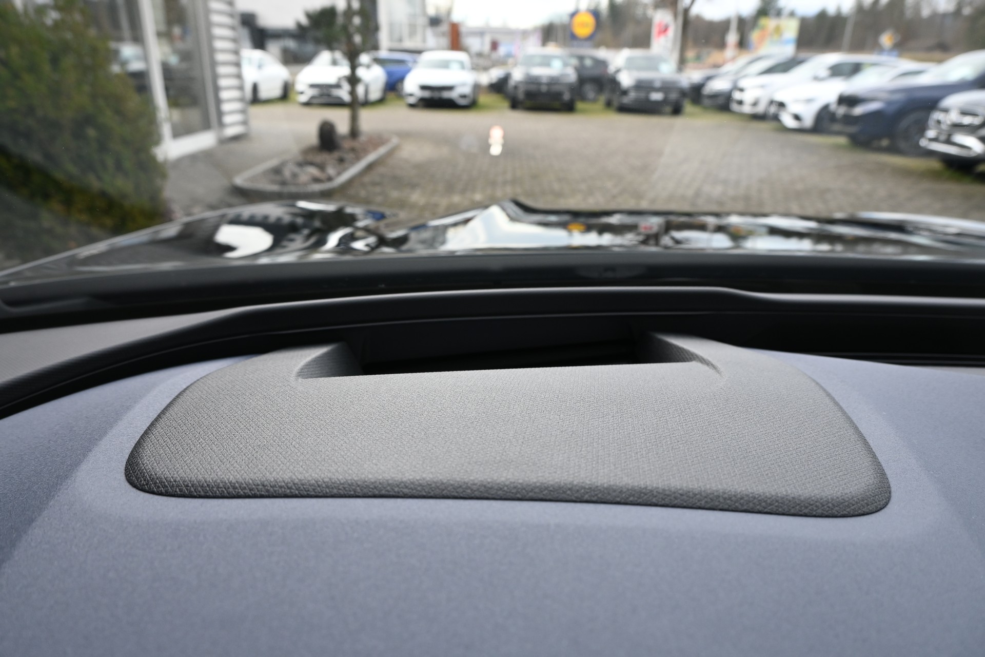 CUPRA Terramar 2.0 TSI DSG 4Drive VZ 265PS + AHK für 2200kg-image-16