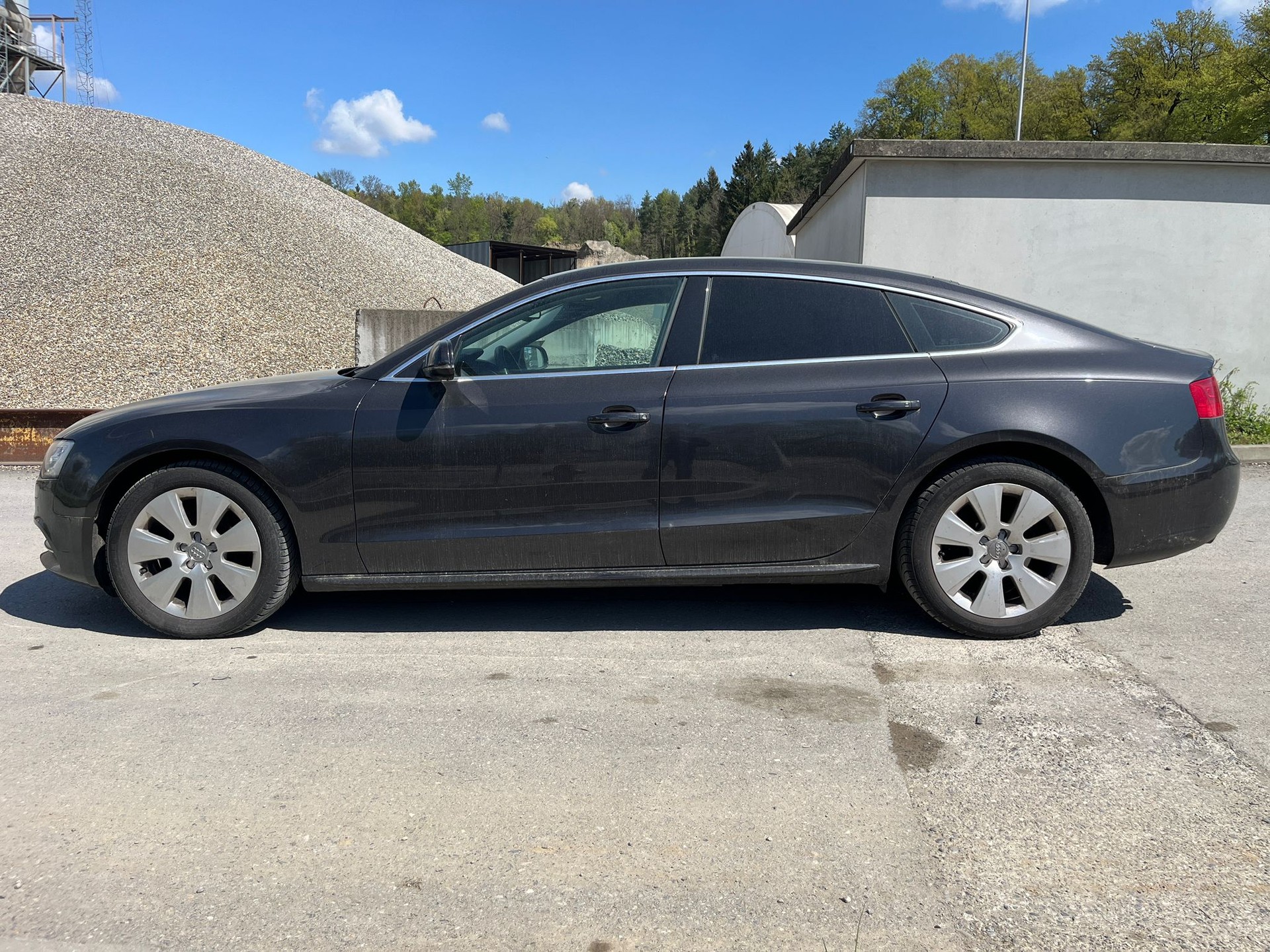 AUDI A5 Sportback 2.0 TDI-image-4