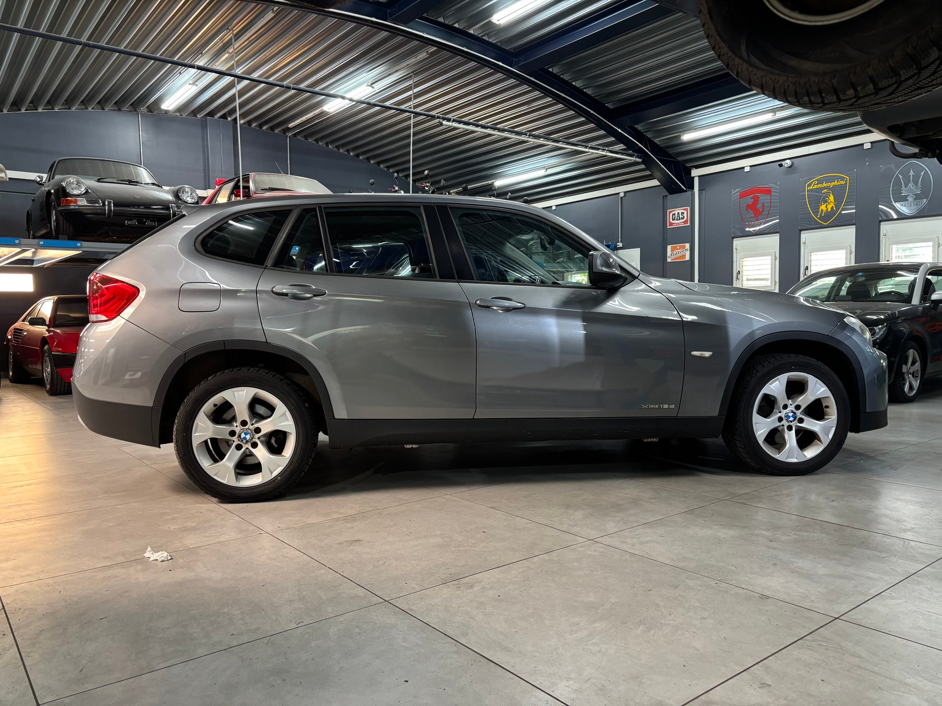 BMW X1 xDrive 18d Steptronic-image-6