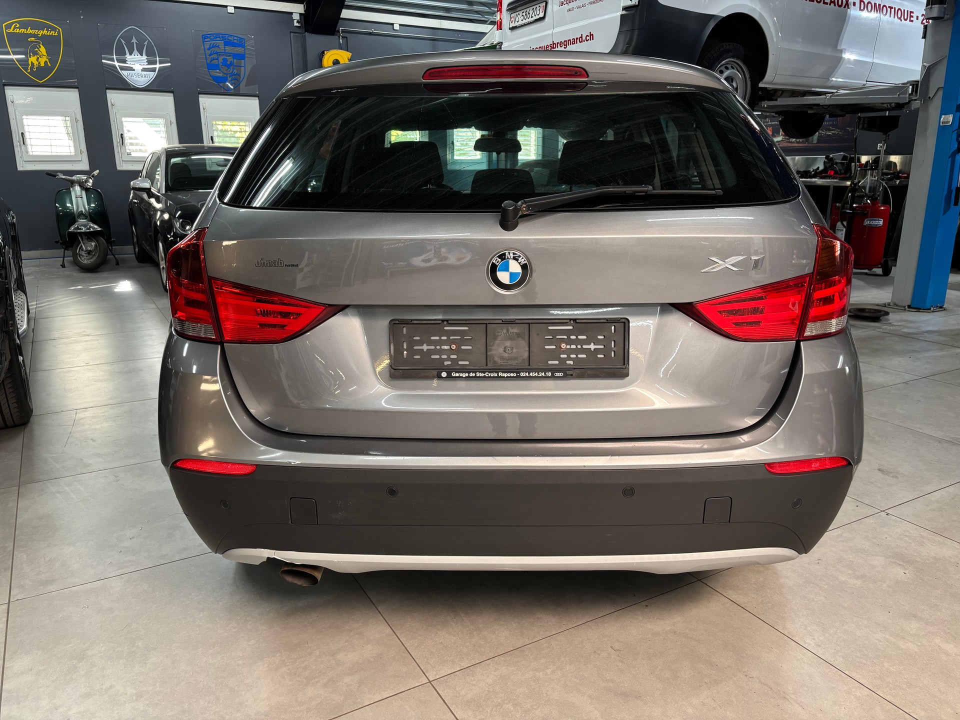 BMW X1 xDrive 18d Steptronic-image-3