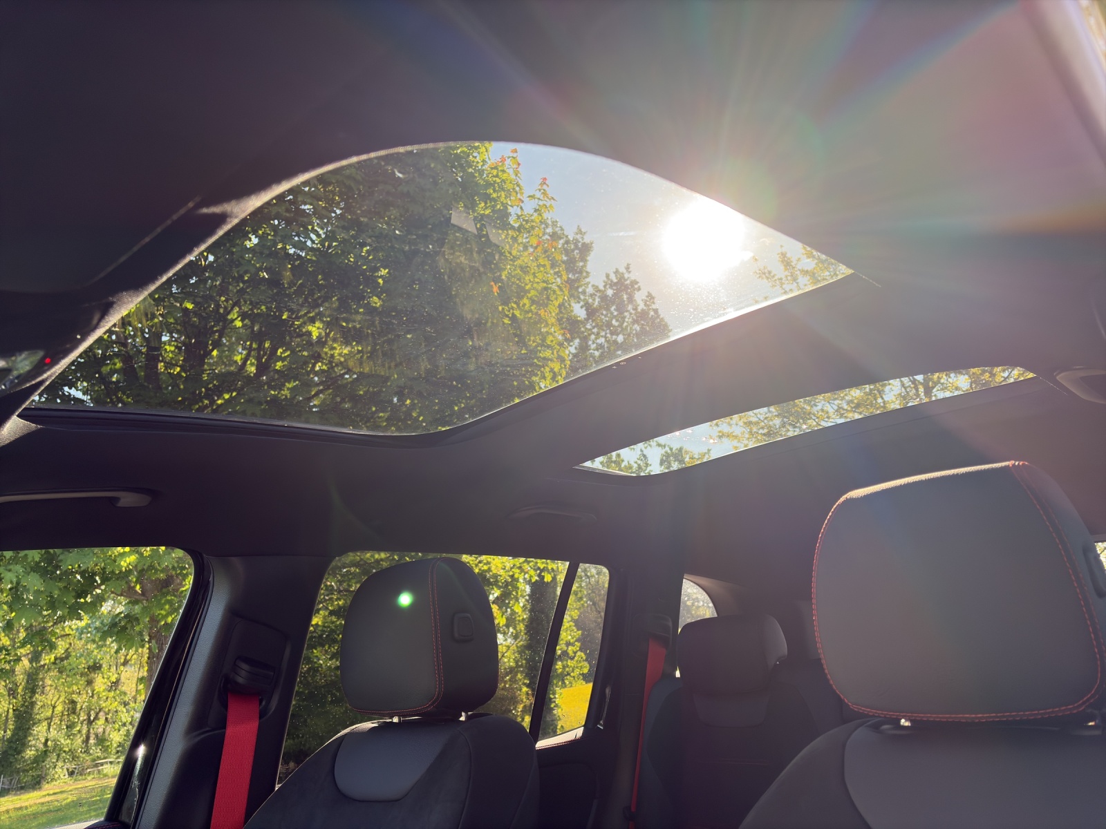 MERCEDES-BENZ GLB AMG 35 4Matic 8G-Tronic-image-12