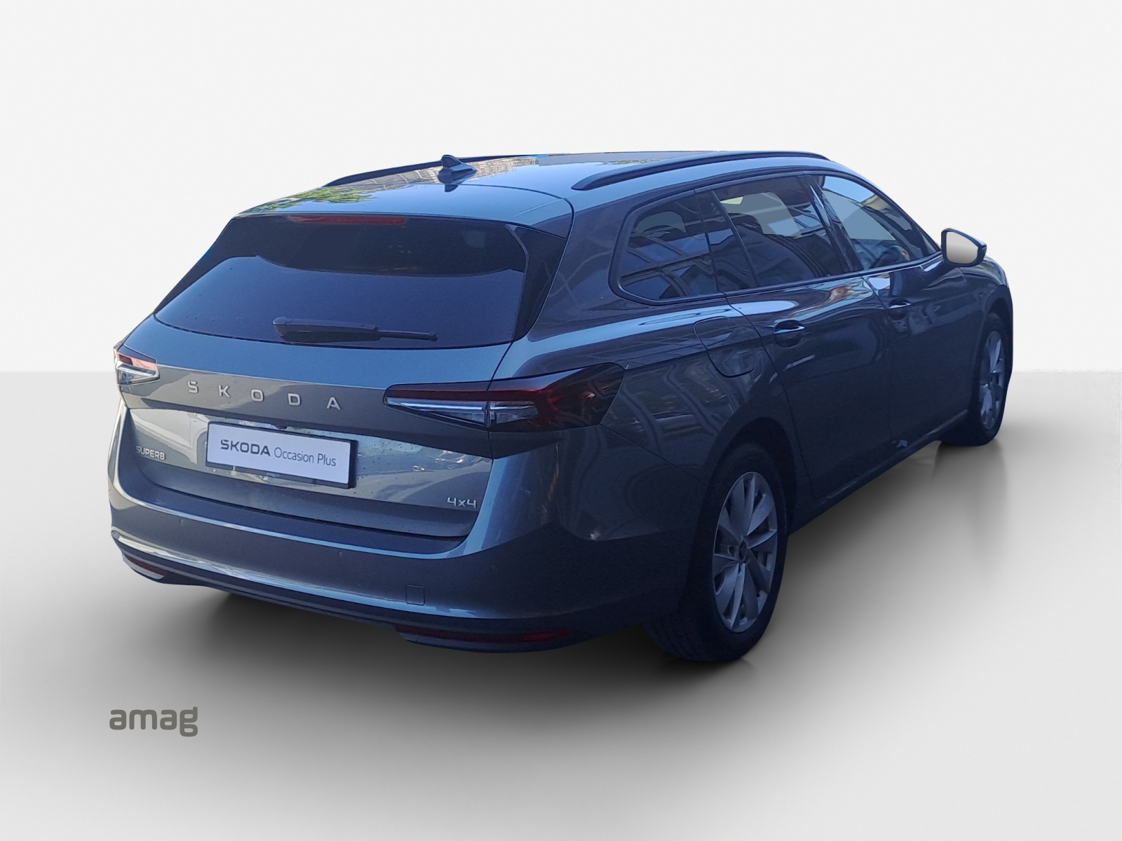 SKODA Superb Combi 2.0 TDi Selection 4x4 DSG-image-4