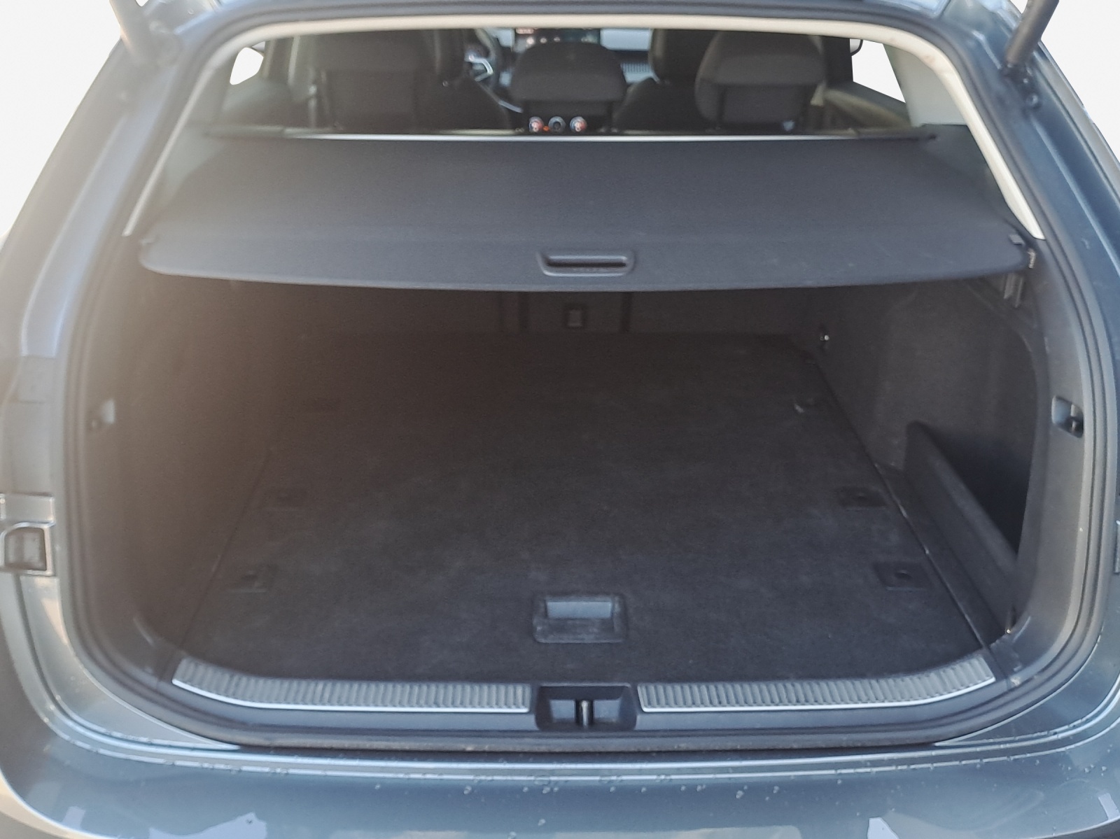 SKODA Superb Combi 2.0 TDi Selection 4x4 DSG-image-12