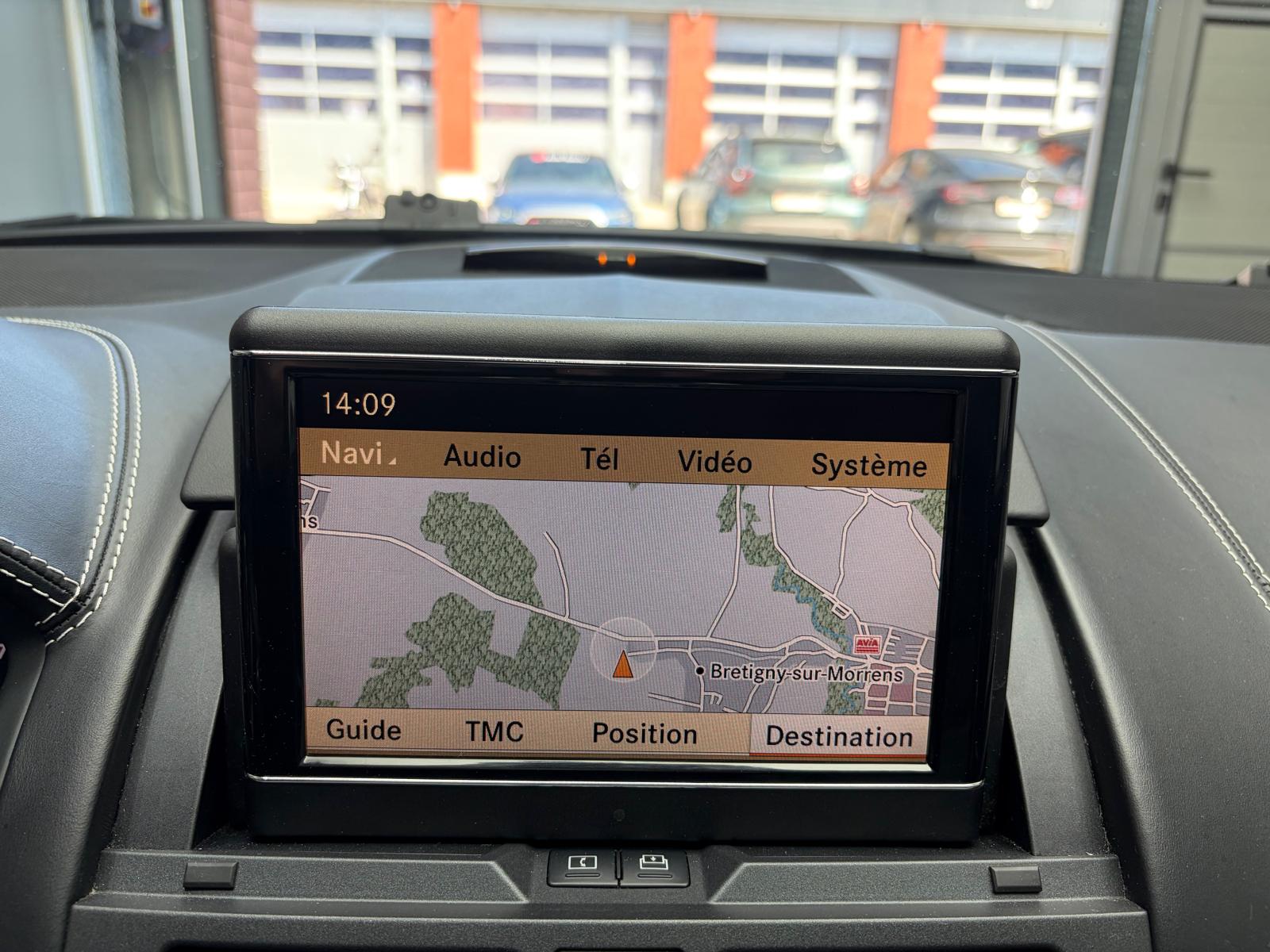 MERCEDES-BENZ C 63 AMG Avantgarde 7G-Tronic-image-24