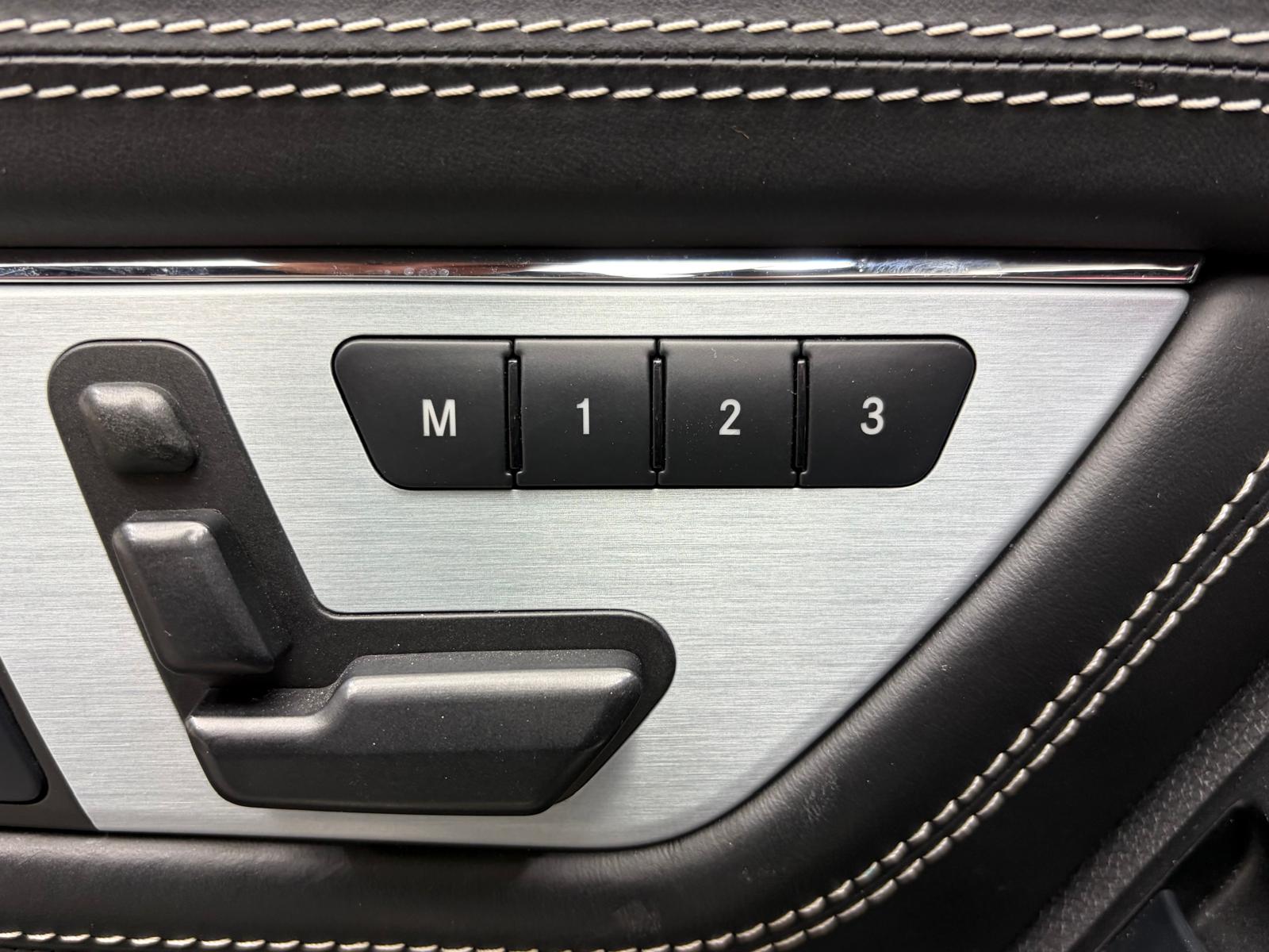 MERCEDES-BENZ C 63 AMG Avantgarde 7G-Tronic-image-12