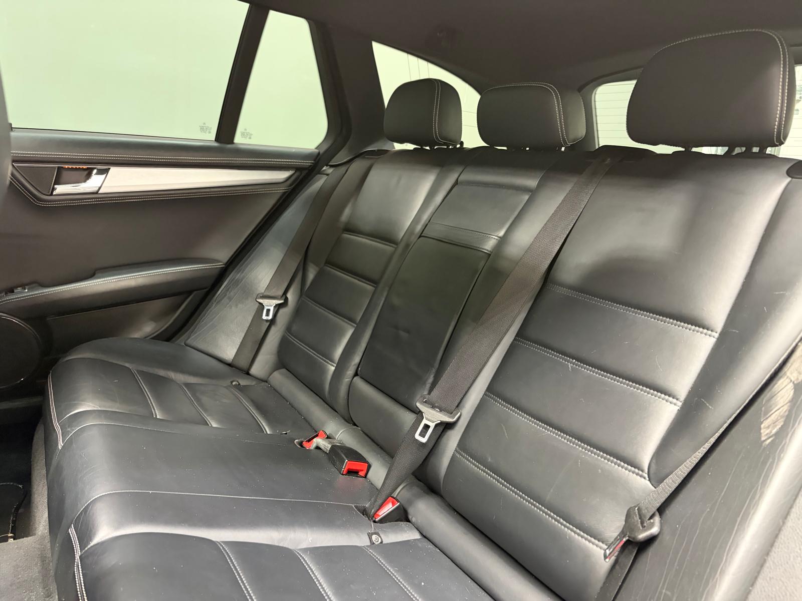 MERCEDES-BENZ C 63 AMG Avantgarde 7G-Tronic-image-13