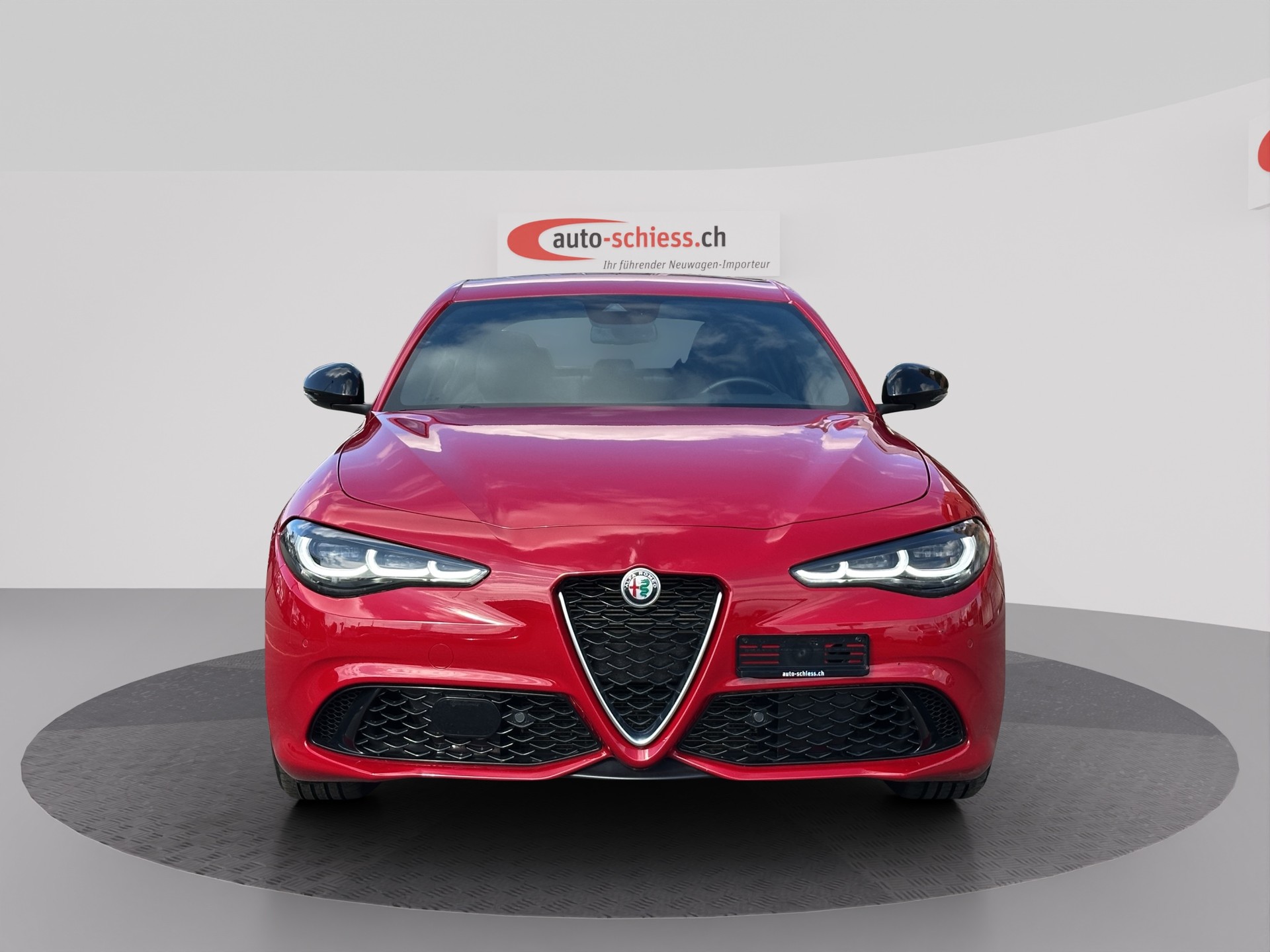 ALFA ROMEO Giulia 2.0 Ti Q4 AT8-image-1