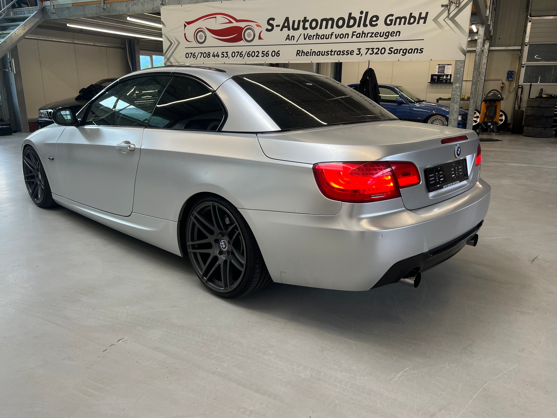 BMW 335i Cabriolet DSG-image-5