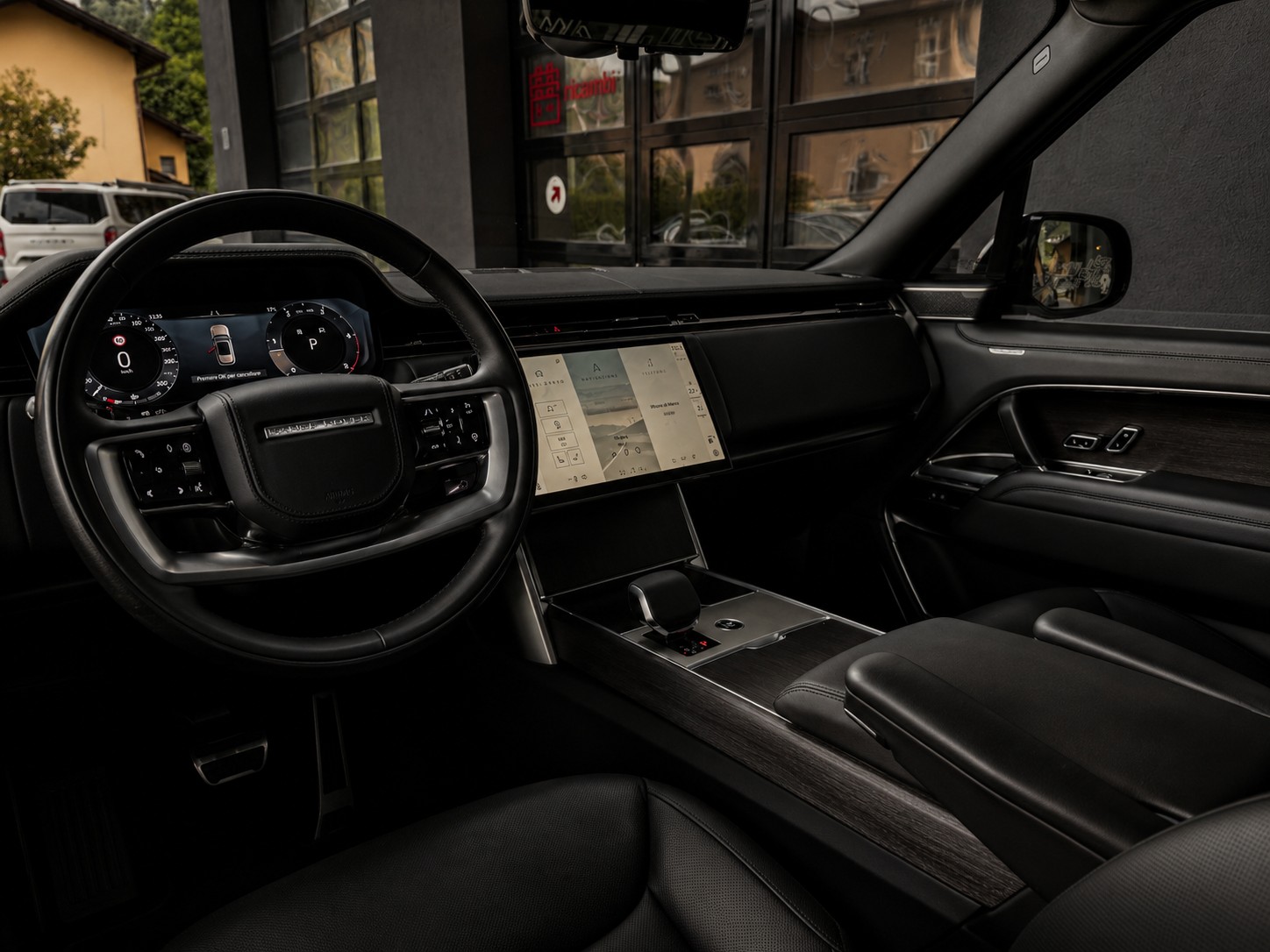 LAND ROVER Range Rover LWB D350 3.0D I6 MHEV Autobiography-image-11