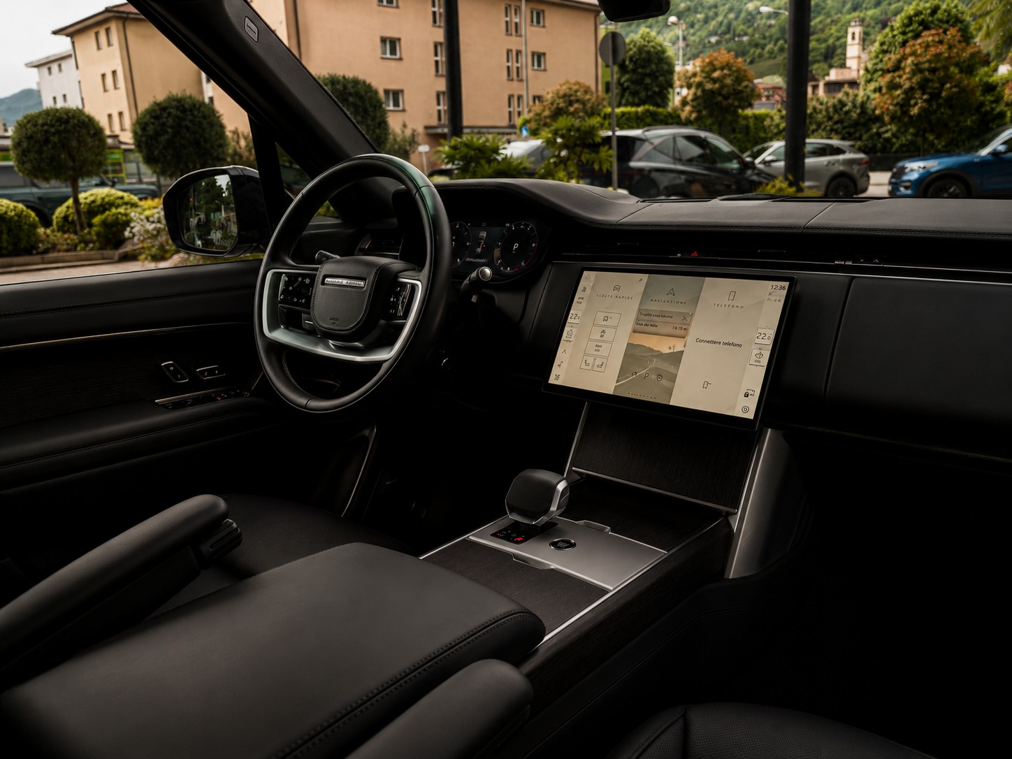 LAND ROVER Range Rover LWB D350 3.0D I6 MHEV Autobiography-image-15