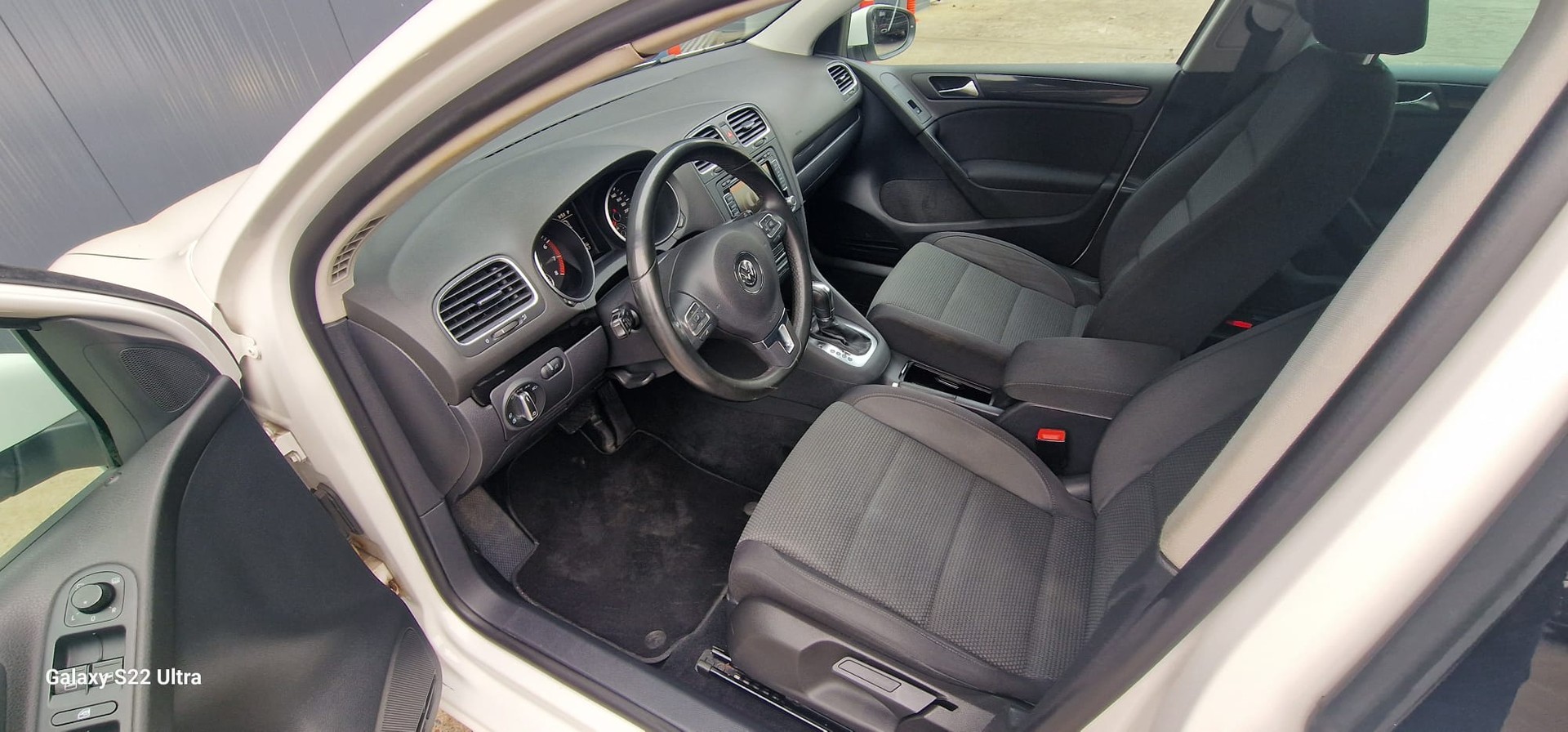VW Golf 1.4 TSI Team DSG-image-16