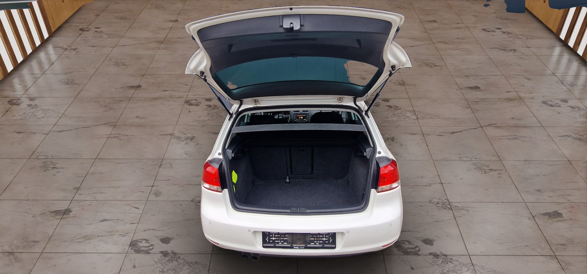 VW Golf 1.4 TSI Team DSG-image-9