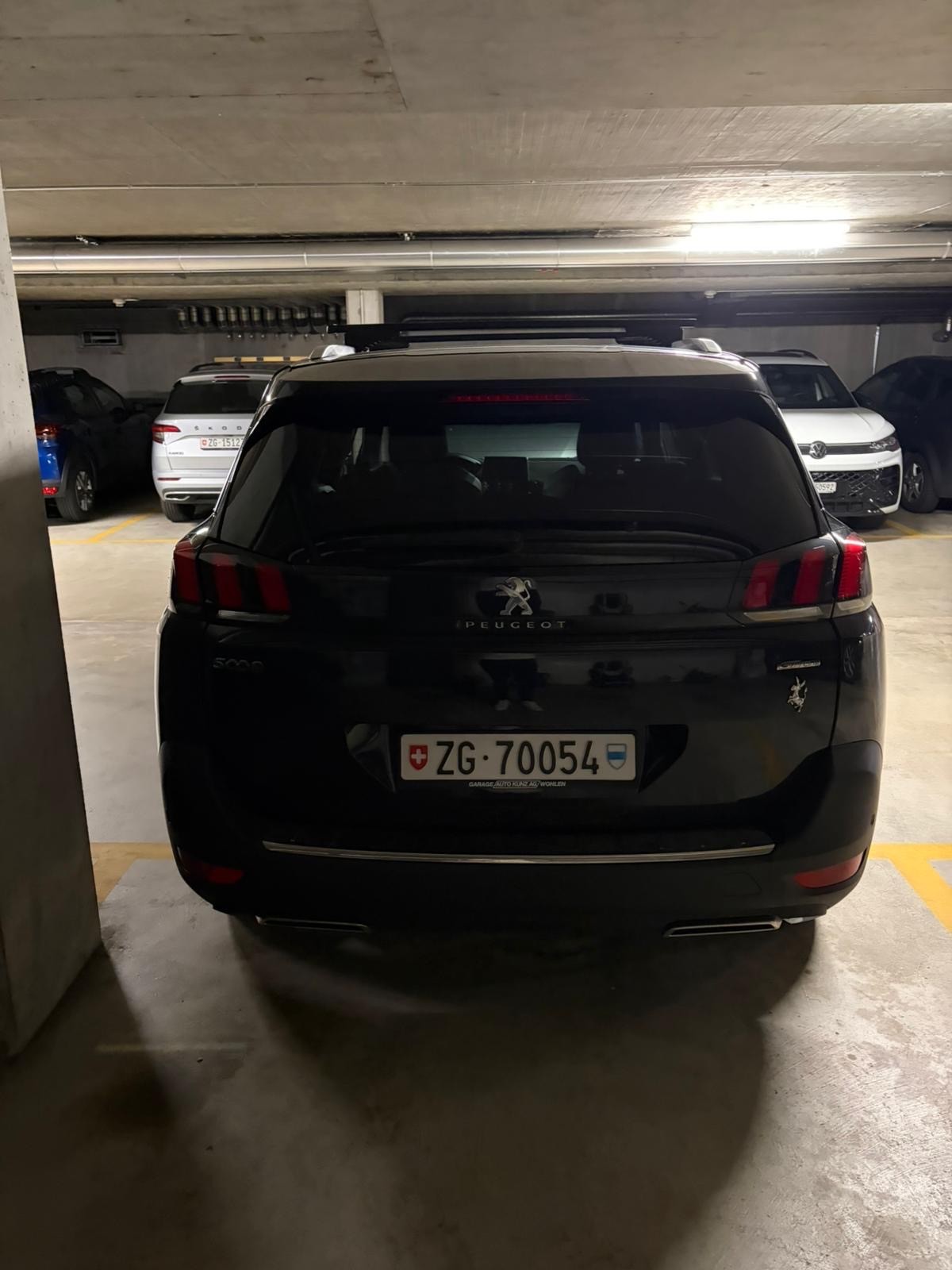 PEUGEOT 5008 1.6 Pure Tech GT LineEAT8-image-3