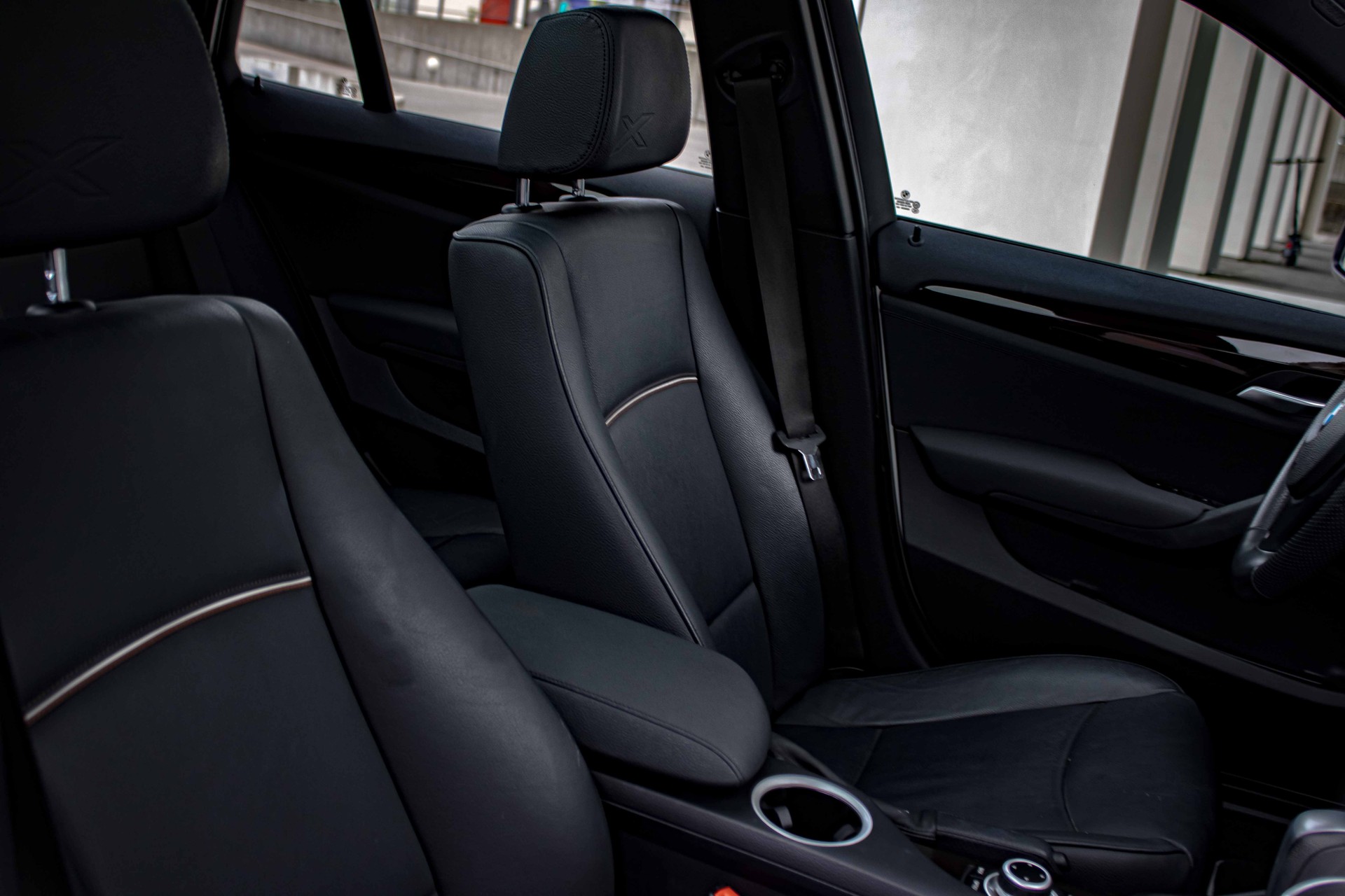 BMW X1 sDrive 18i Steptronic-image-16