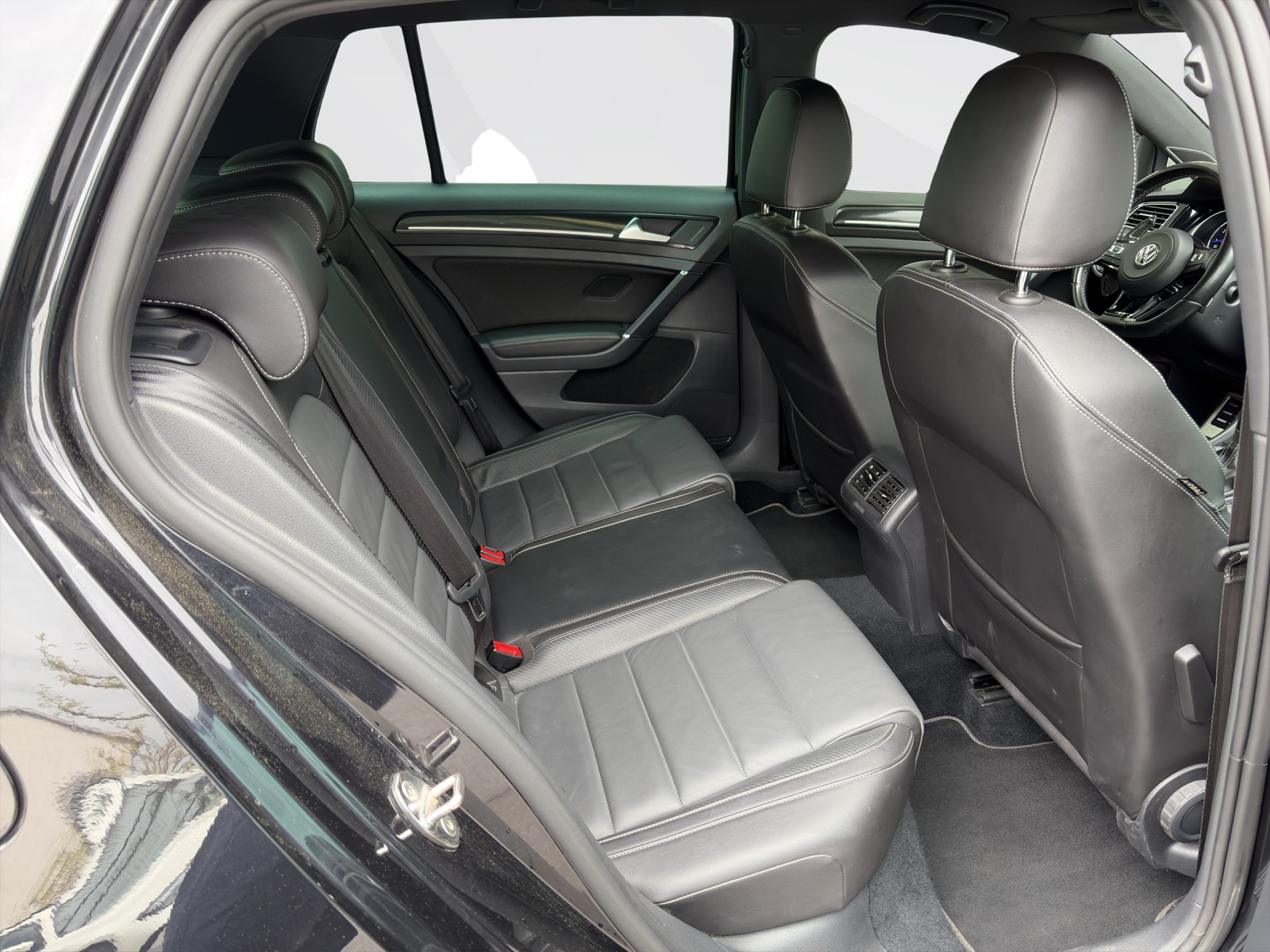VW Golf VII 2.0 TSI R360S DSG 4motion-image-19