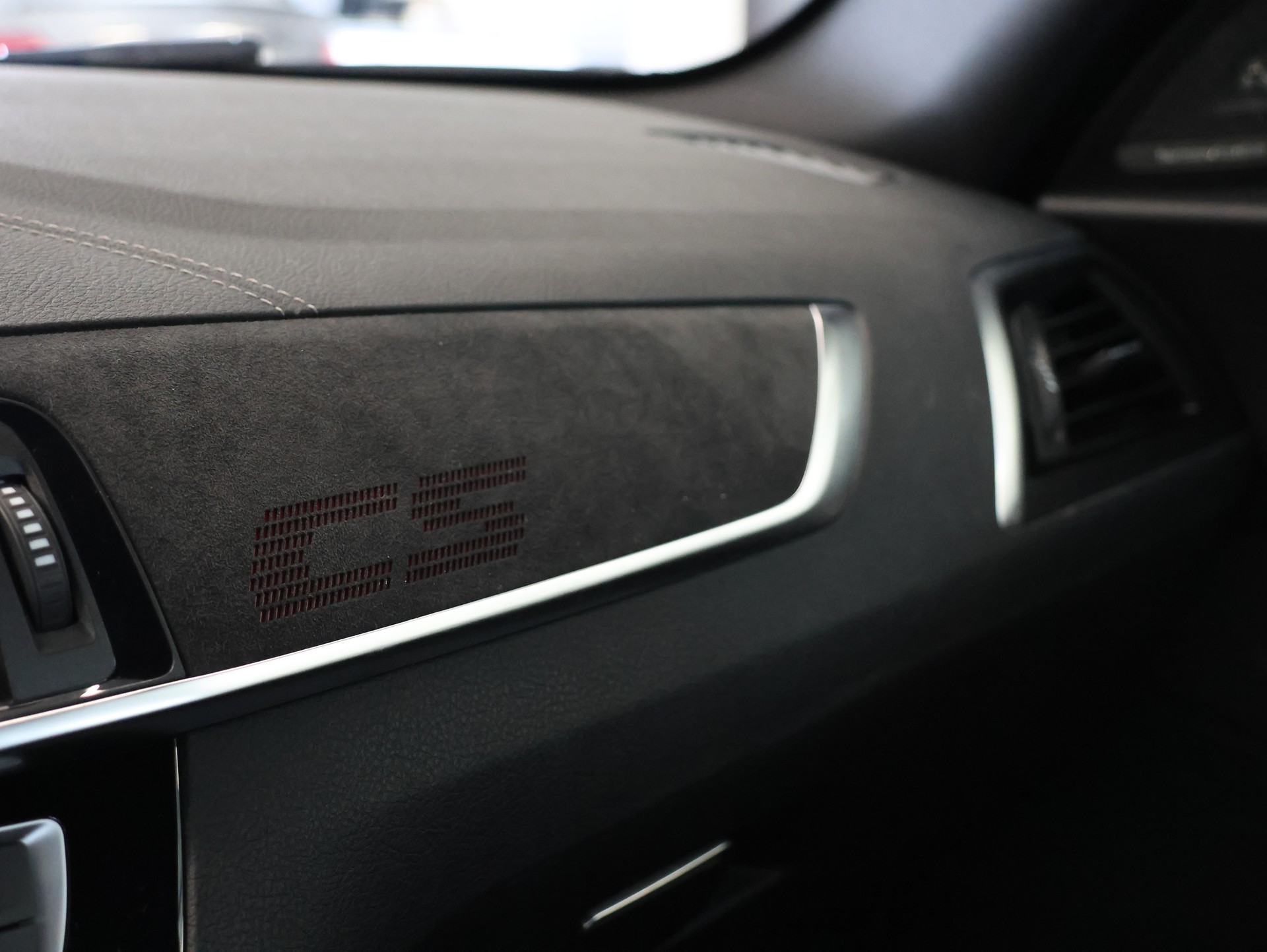 BMW M2 CS *Carbon*Alcantara*-image-35
