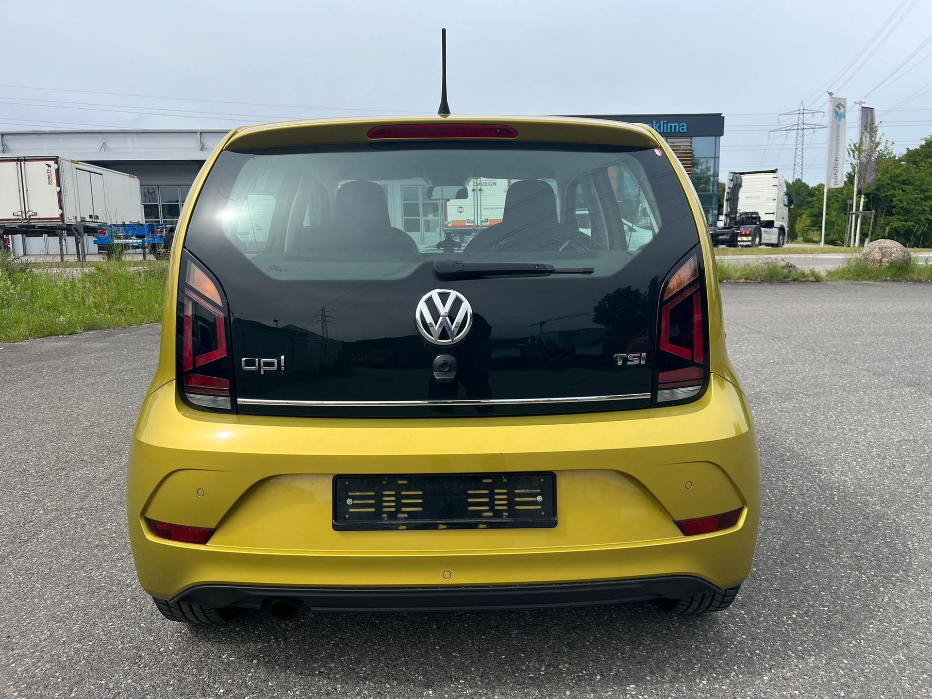 VW Up 1.0 TSI BMT high up 90 PS-image-4
