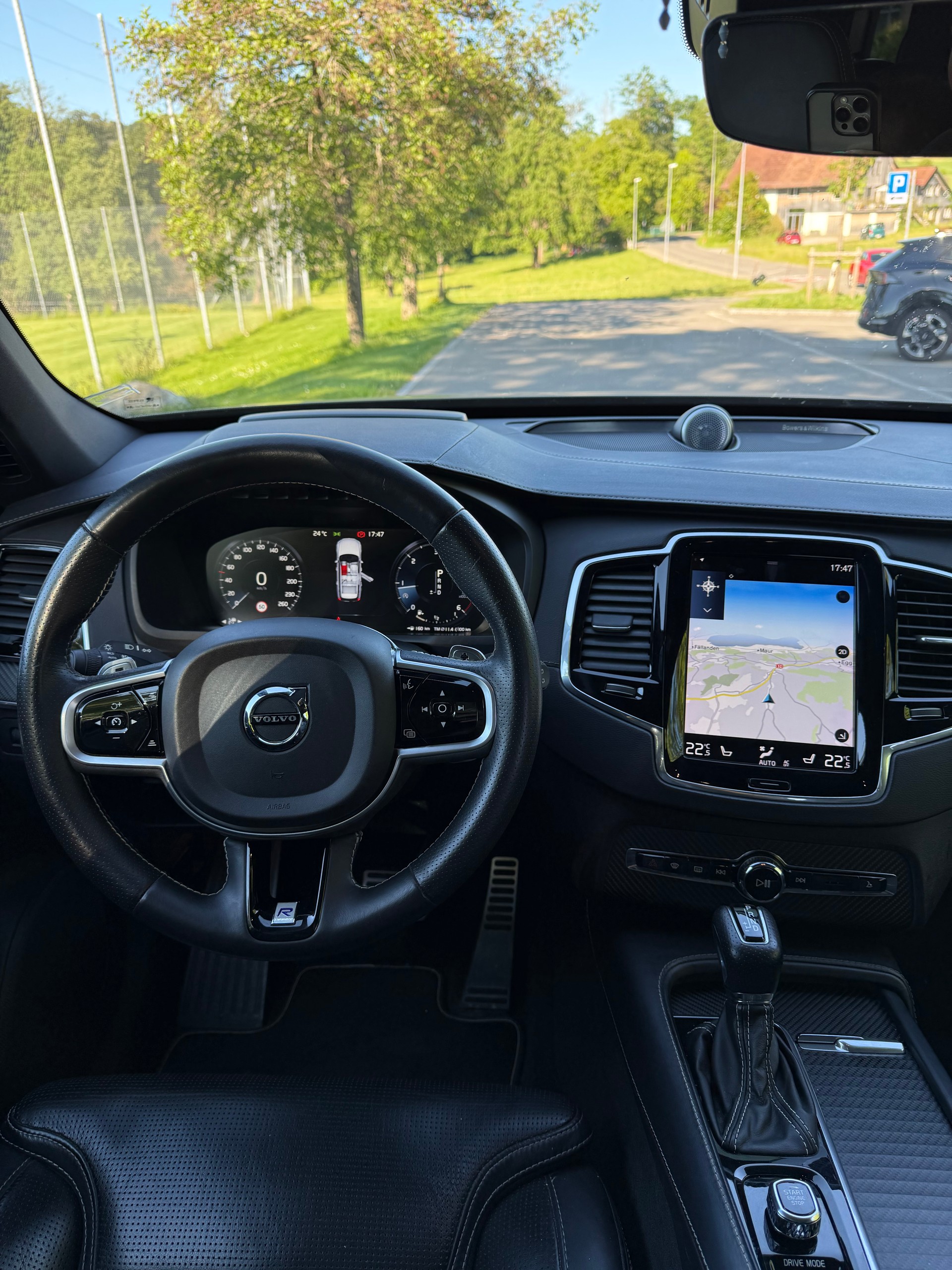 VOLVO 2.0 D5 R-Design 5P. AWD-image-2