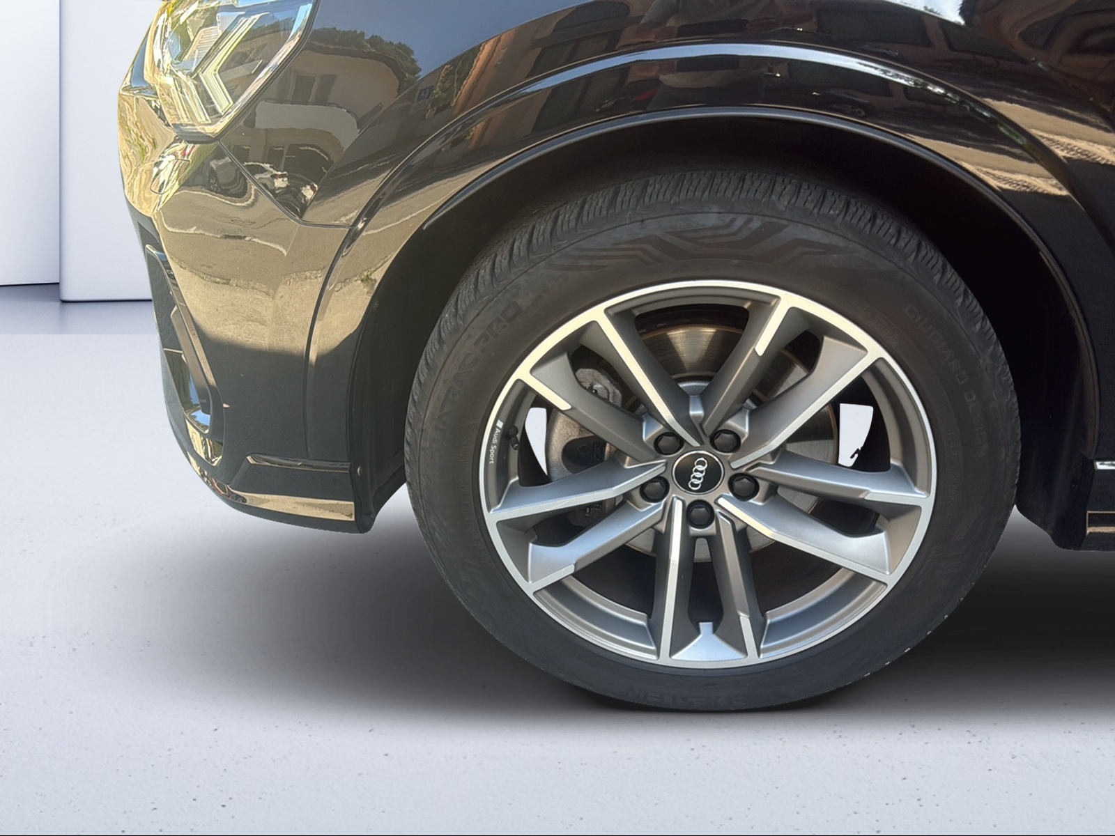 AUDI Q3 40 TFSI S line quattro S-tronic-image-14