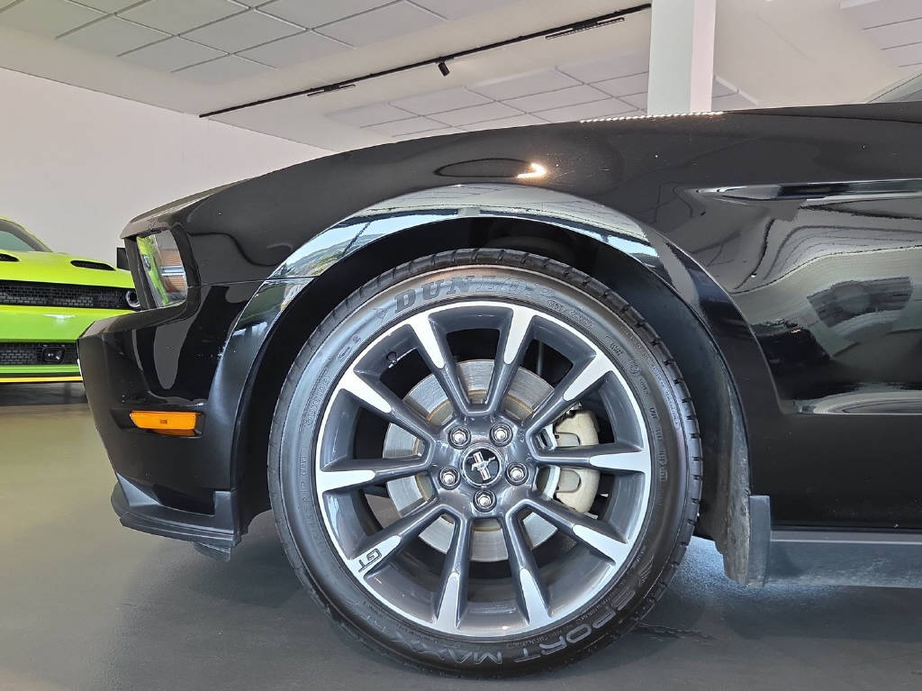 FORD Mustang Coupé 5.0 V8 GT Premium-image-13