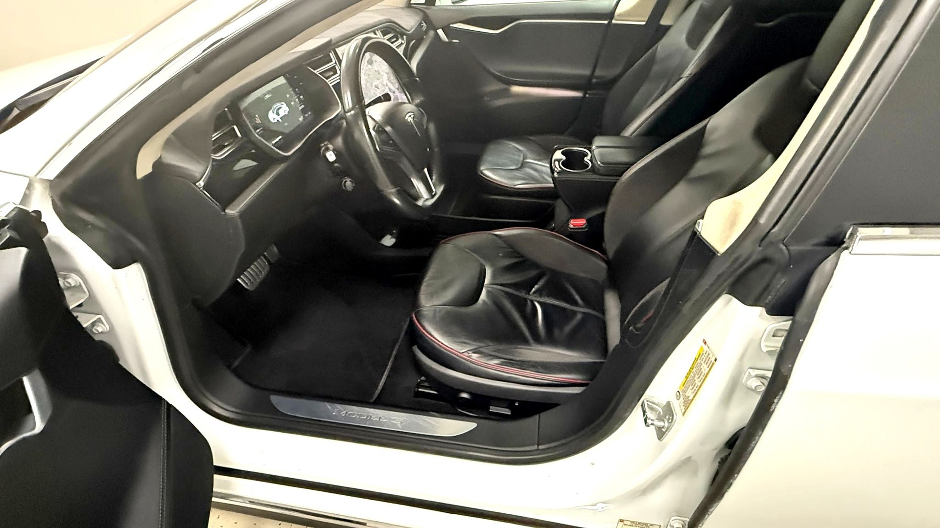 TESLA Model S 90 D Performance FREE SUPERCHARGER-image-9