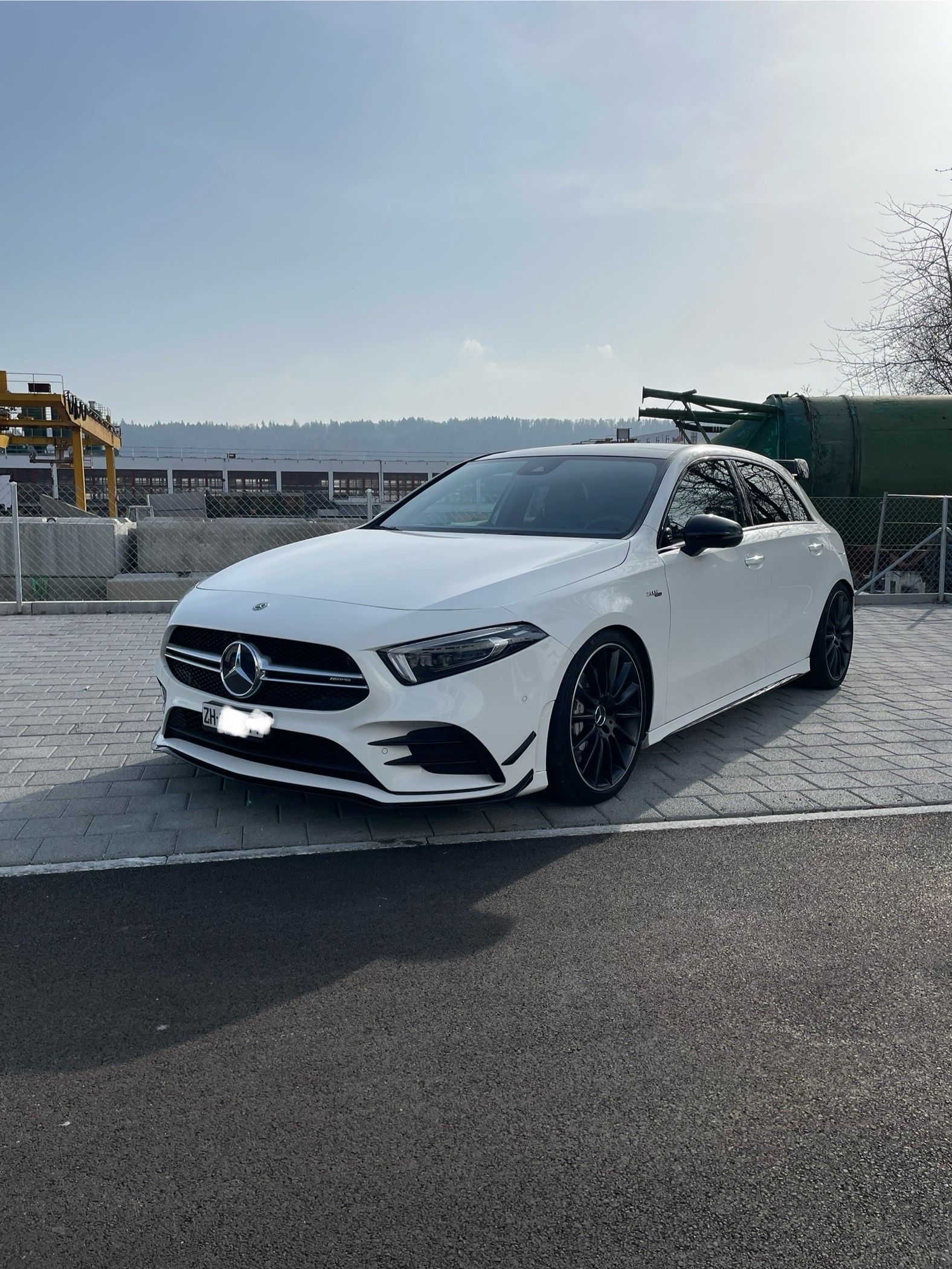 MERCEDES-BENZ A 35 AMG 4matic-image-0