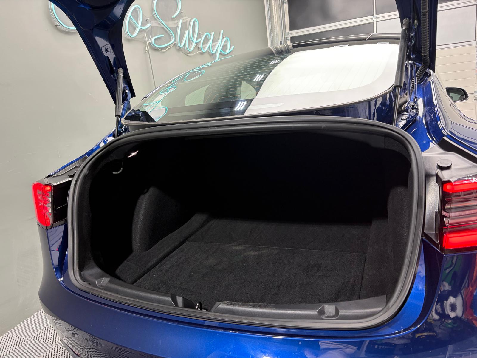 TESLA Model 3 Performance Dual Motor AWD - Autopilot-image-27