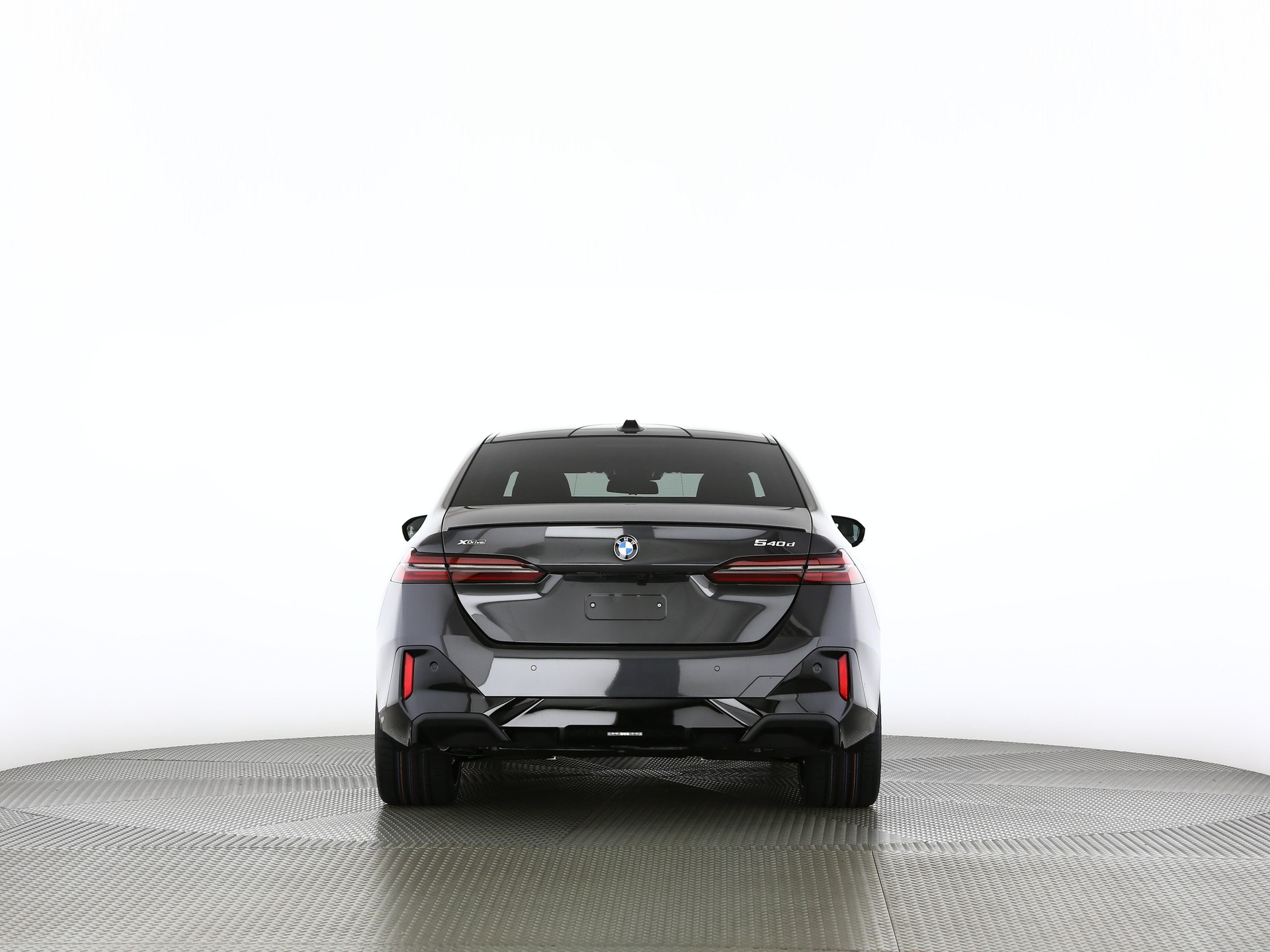 BMW 540d xDrive-image-3