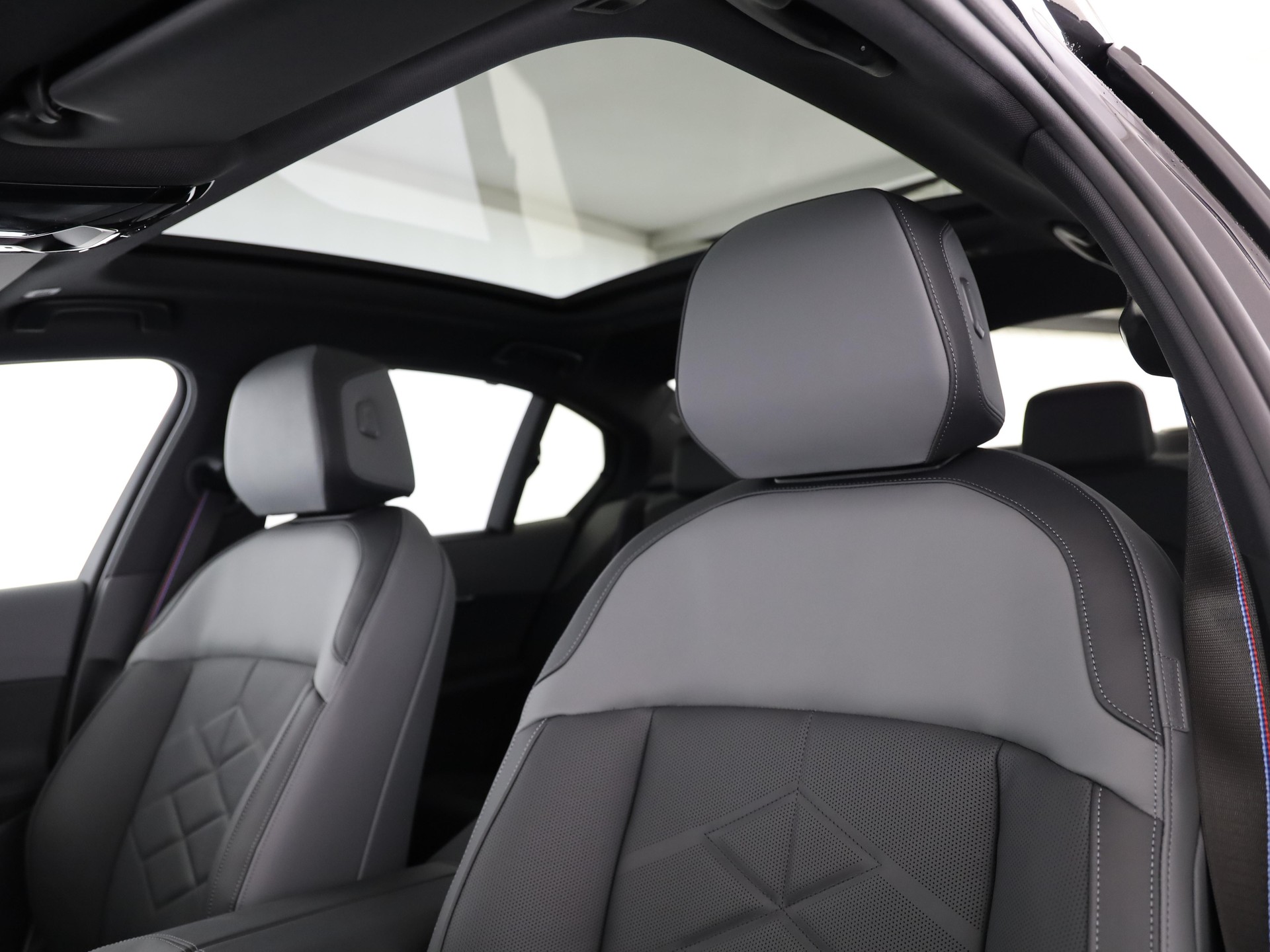 BMW 540d xDrive-image-10