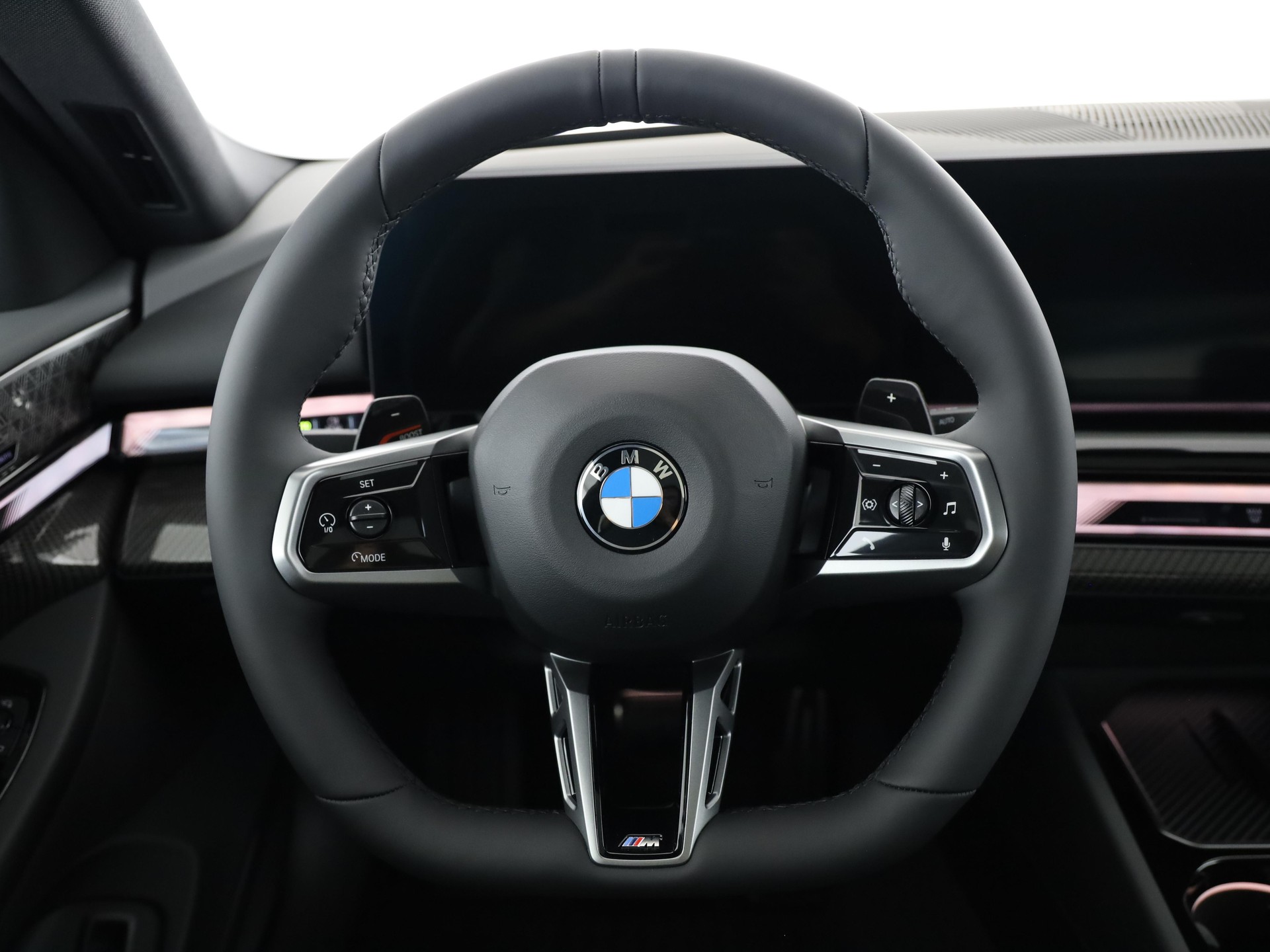 BMW 540d xDrive-image-18