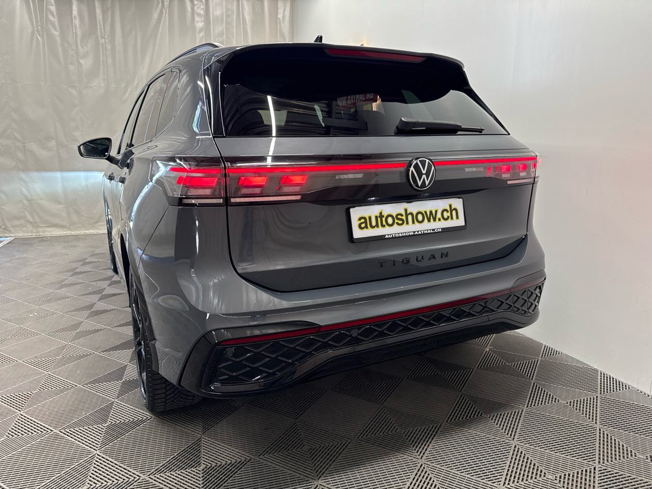 VW Tiguan 2.0 TDI SCR R-Line 4Motion "Black Style"-image-18