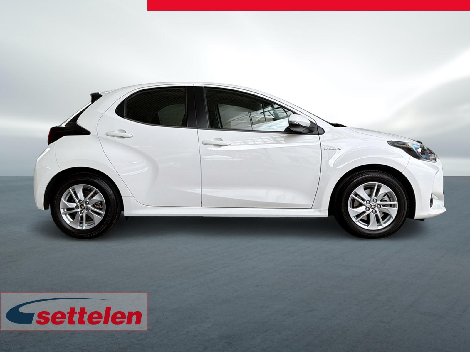 TOYOTA Yaris 1.5 VVT-i HSD Trend-image-3