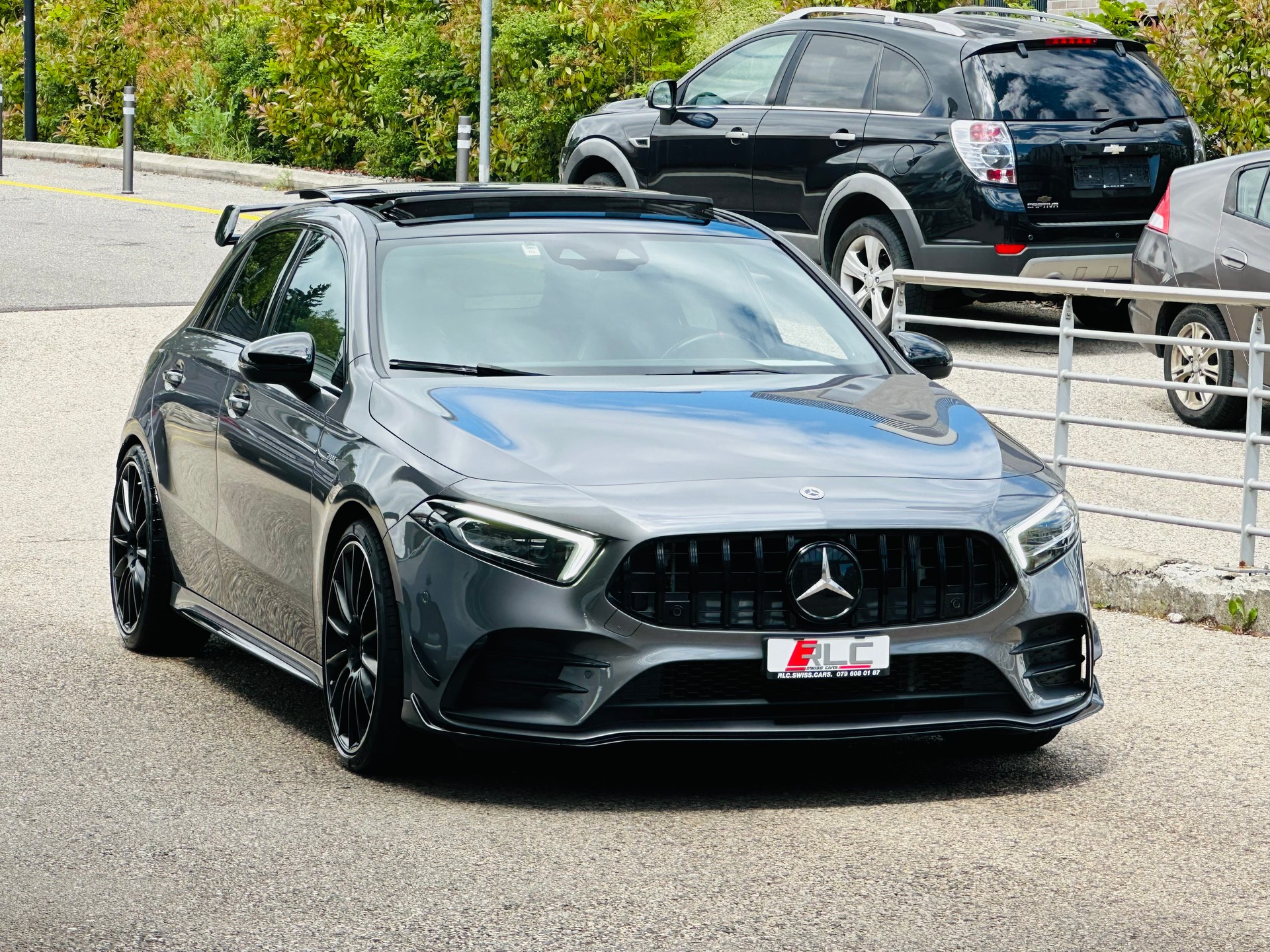 MERCEDES-BENZ A 35 AMG 4Matic Edition 1 Speedshift-image-3