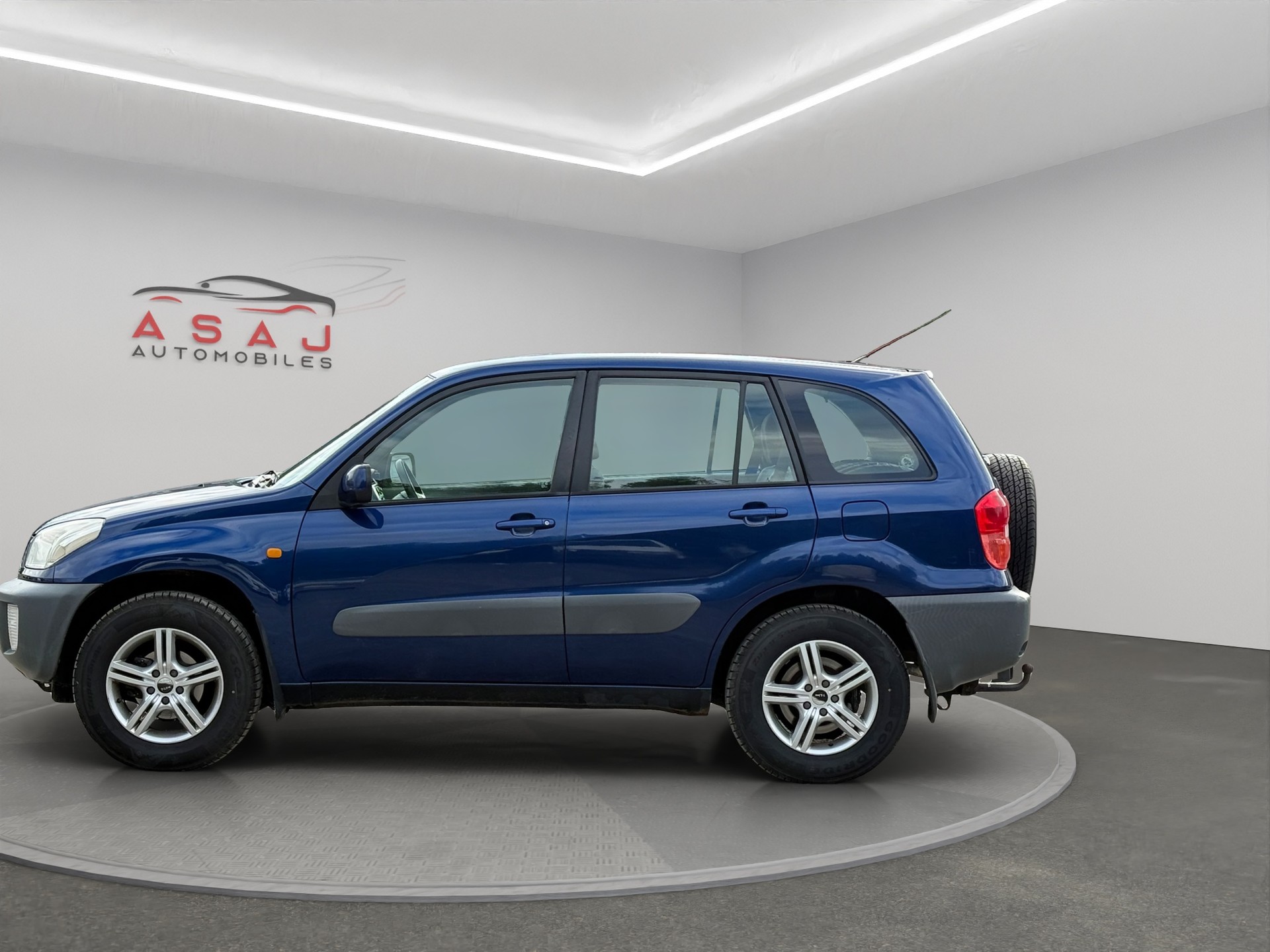 TOYOTA RAV-4 2.0 16V Linea Terra-image-3