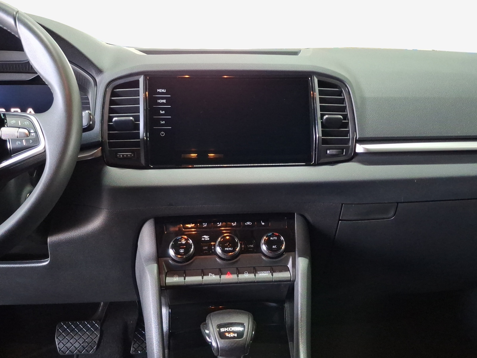 SKODA Karoq 2.0 TDI CR Selection 4x4 DSG-image-10